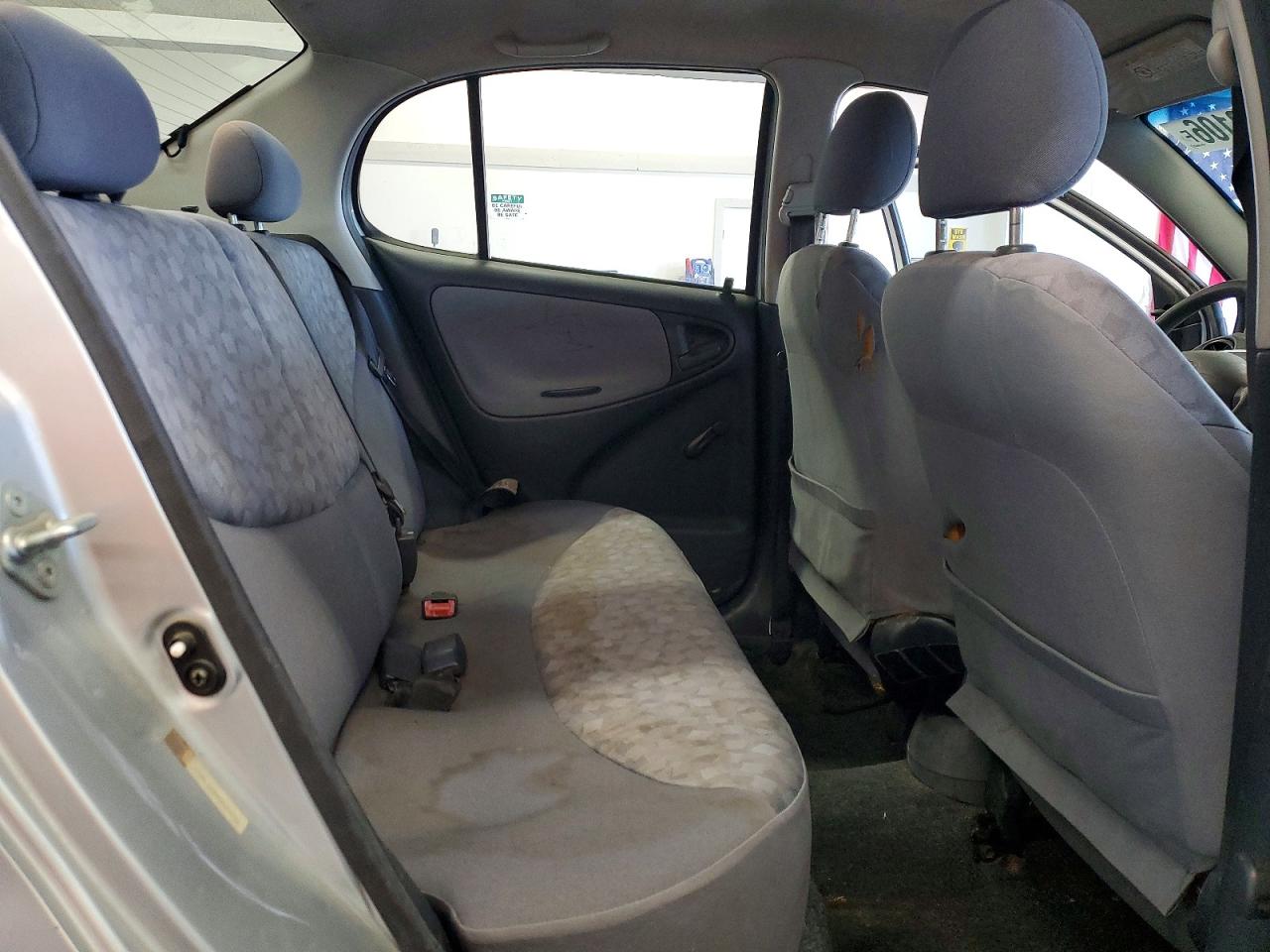 2001 Toyota Echo Base Silver vin: JTDBT123510104742