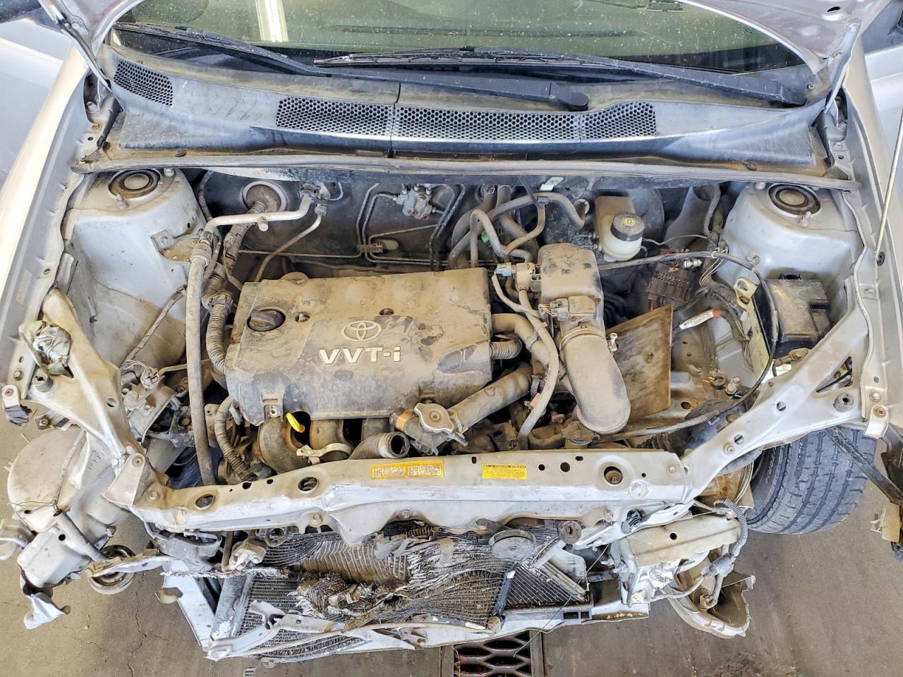 2001 Toyota Echo Base Silver vin: JTDBT123510104742
