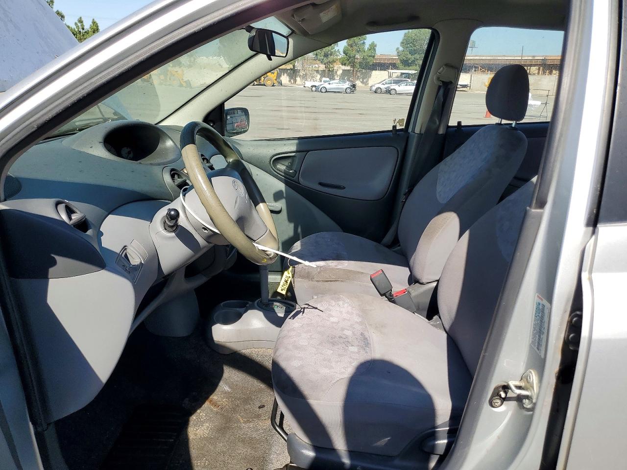 2001 Toyt Echo Silver vin: JTDBT123510121069