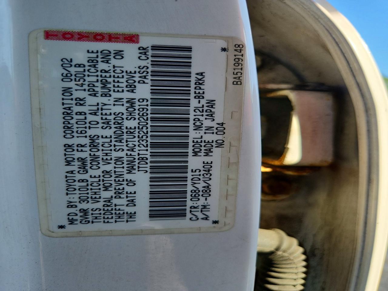 2002 Toyota Echo Base White vin: JTDBT123525026919