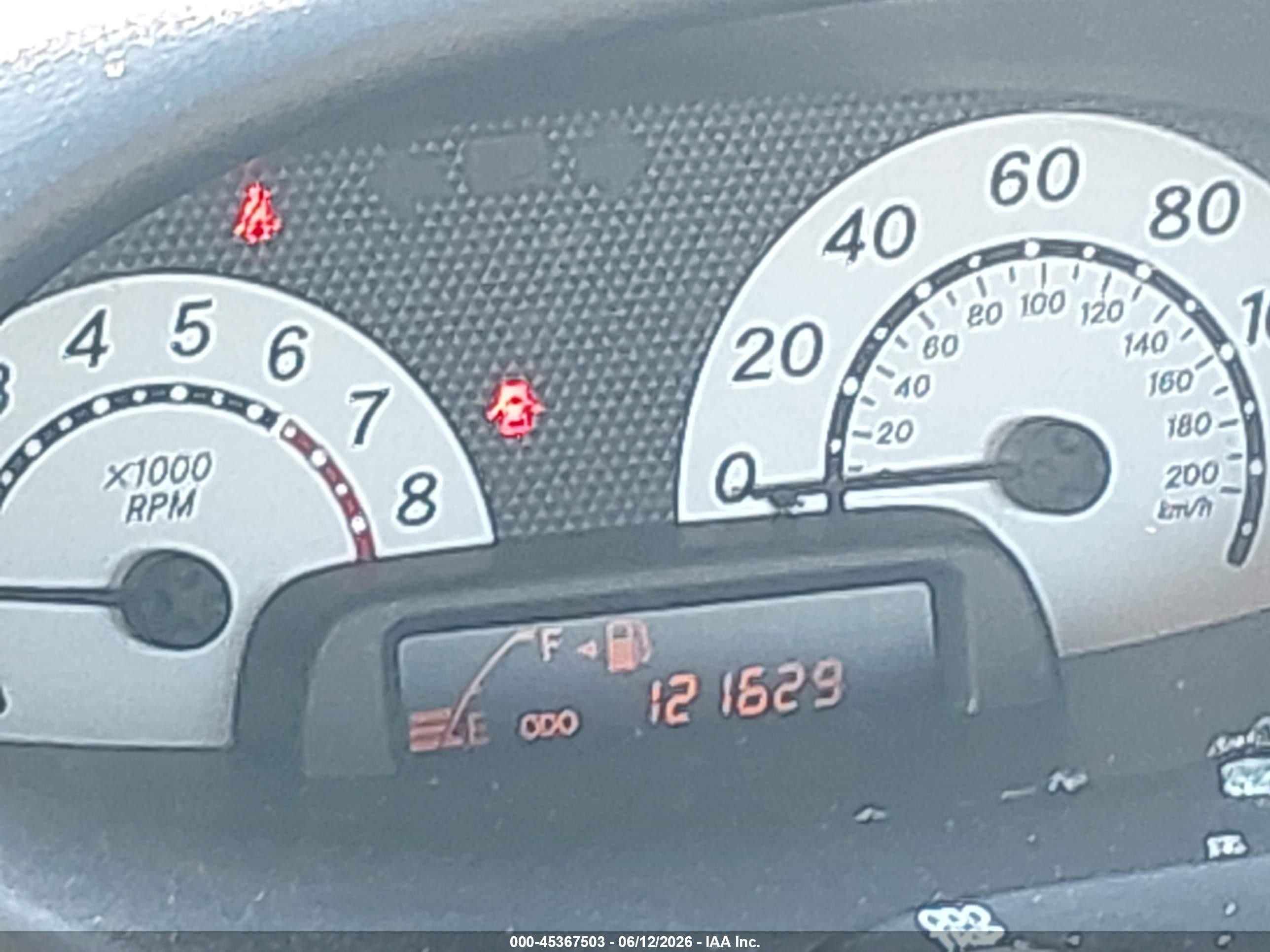 2003 Toyota Echo   White vin: JTDBT123530292228