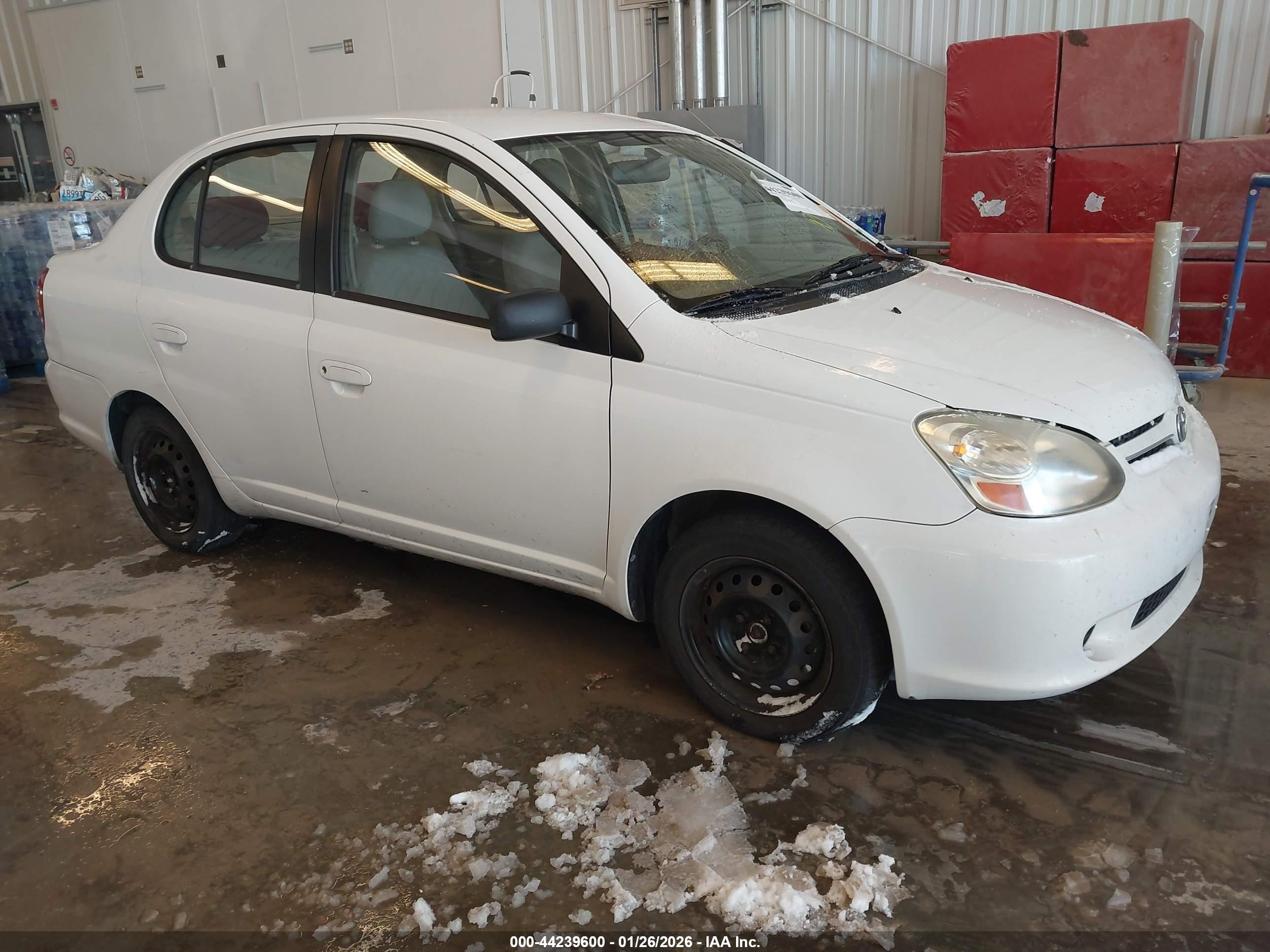 2004 Toyota Echo   White vin: JTDBT123540322605