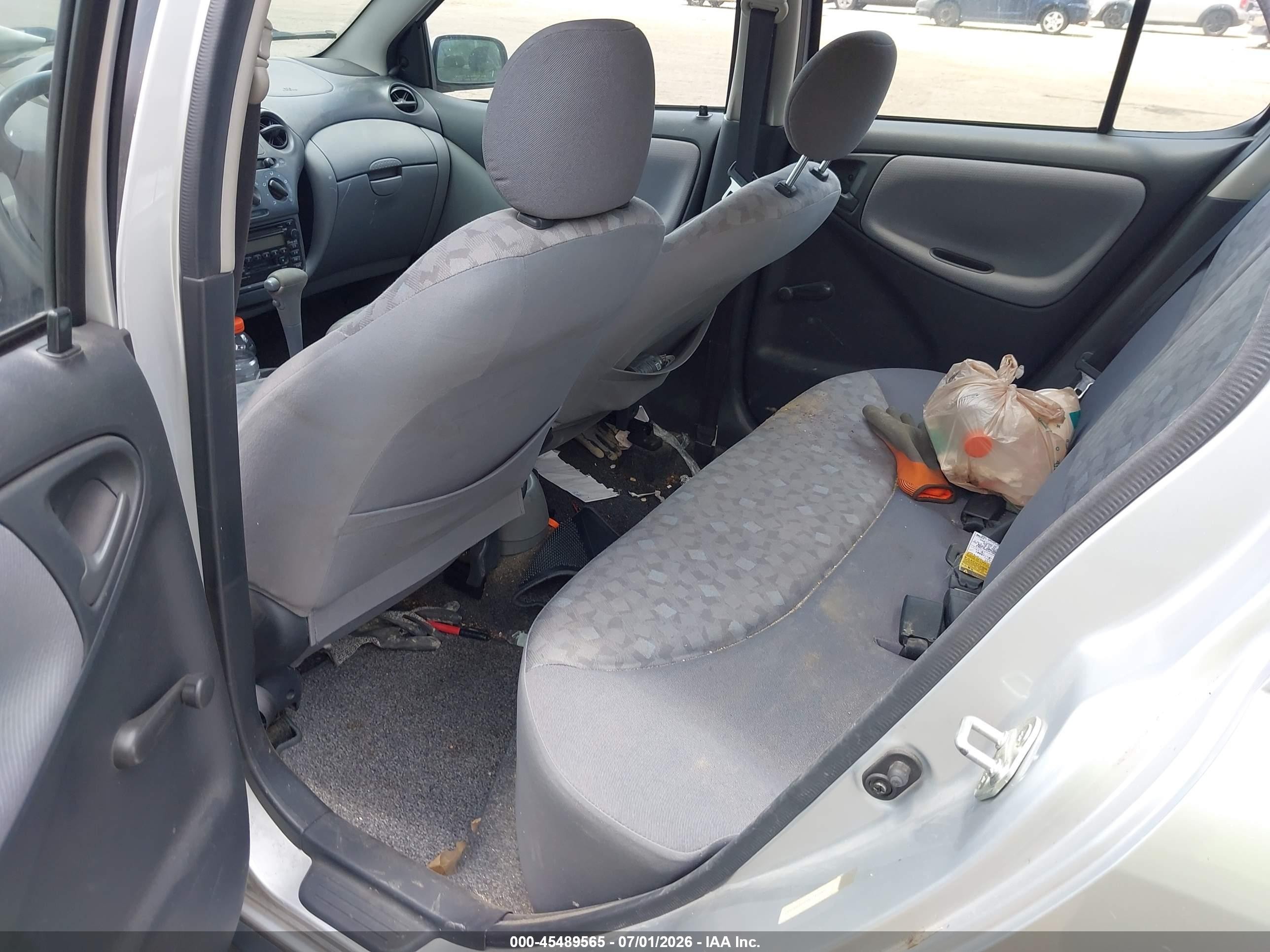 2001 Toyota Echo   Silver vin: JTDBT123610155702