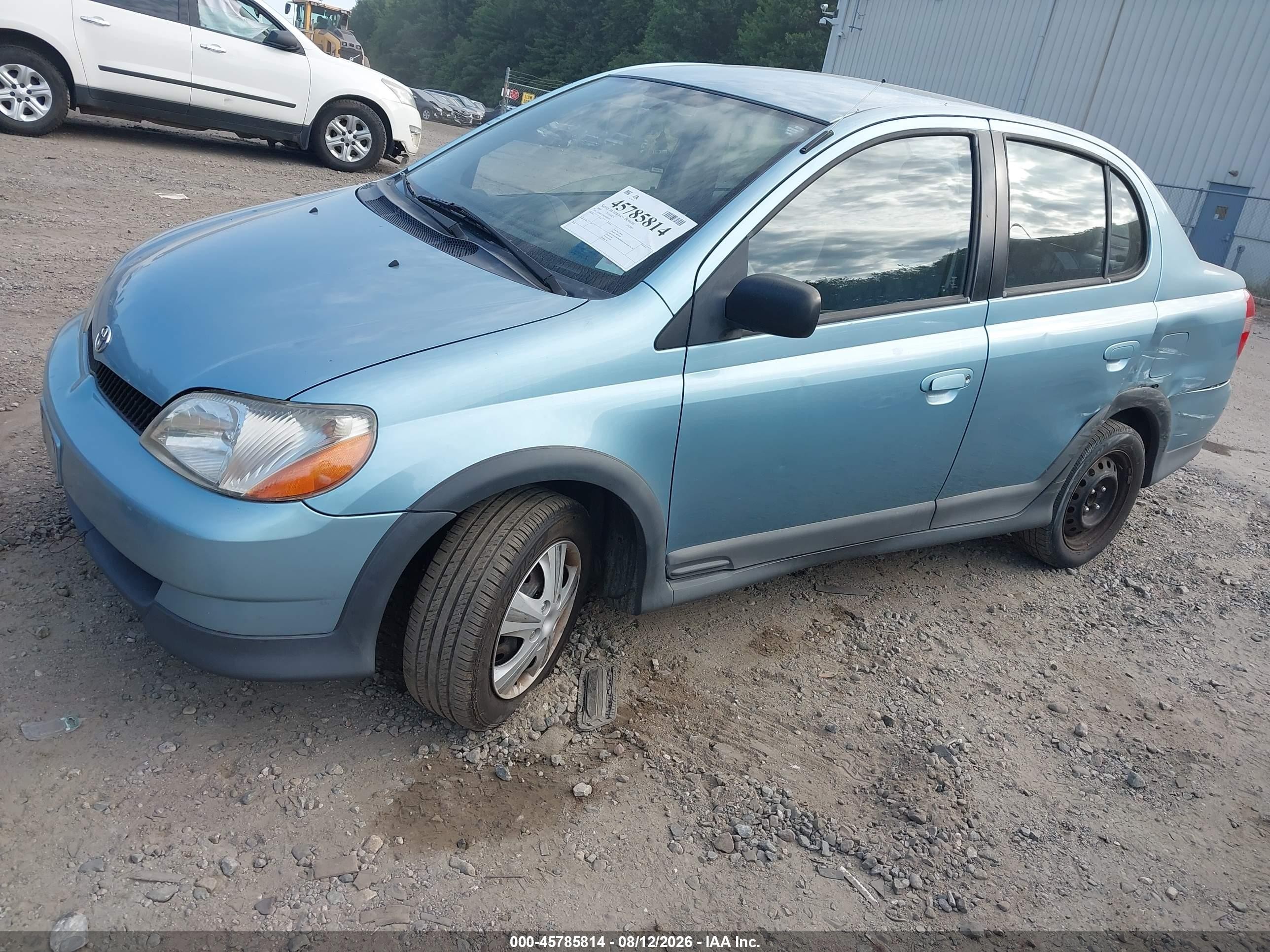 2000 Toyota Echo   Синий vin: JTDBT1236Y0028393