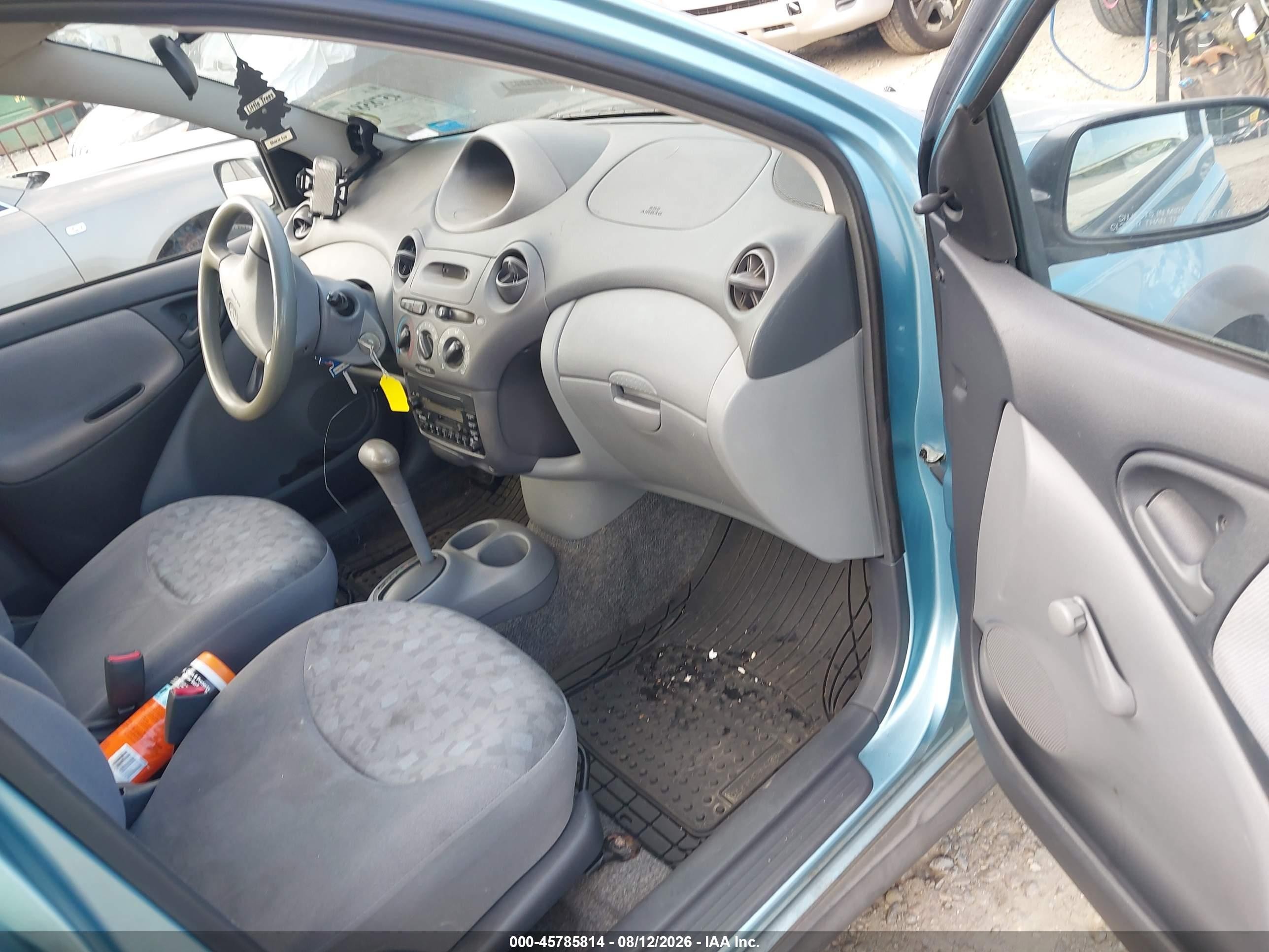 2000 Toyota Echo   Синий vin: JTDBT1236Y0028393