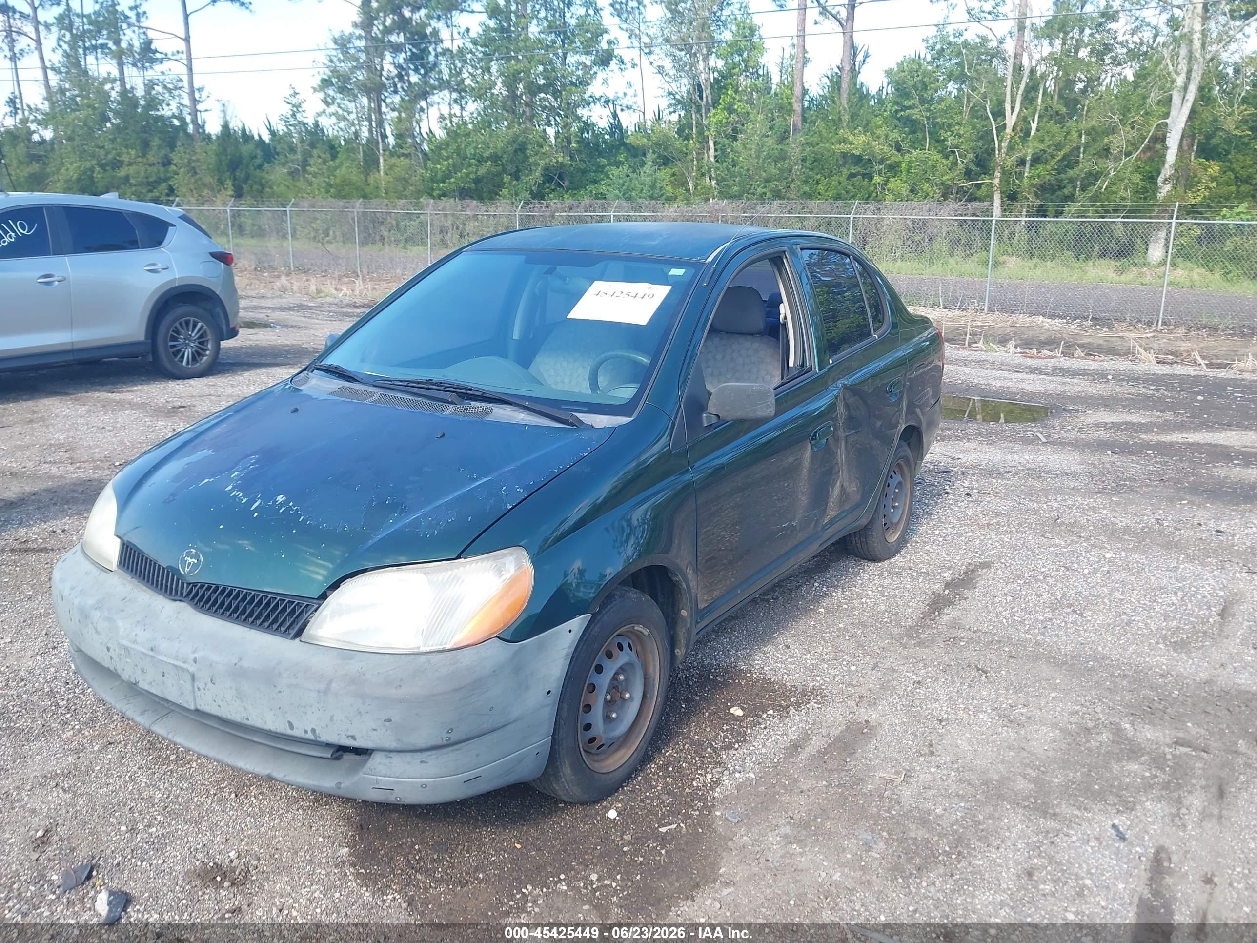 2000 Toyota Echo   Green vin: JTDBT1236Y0055870