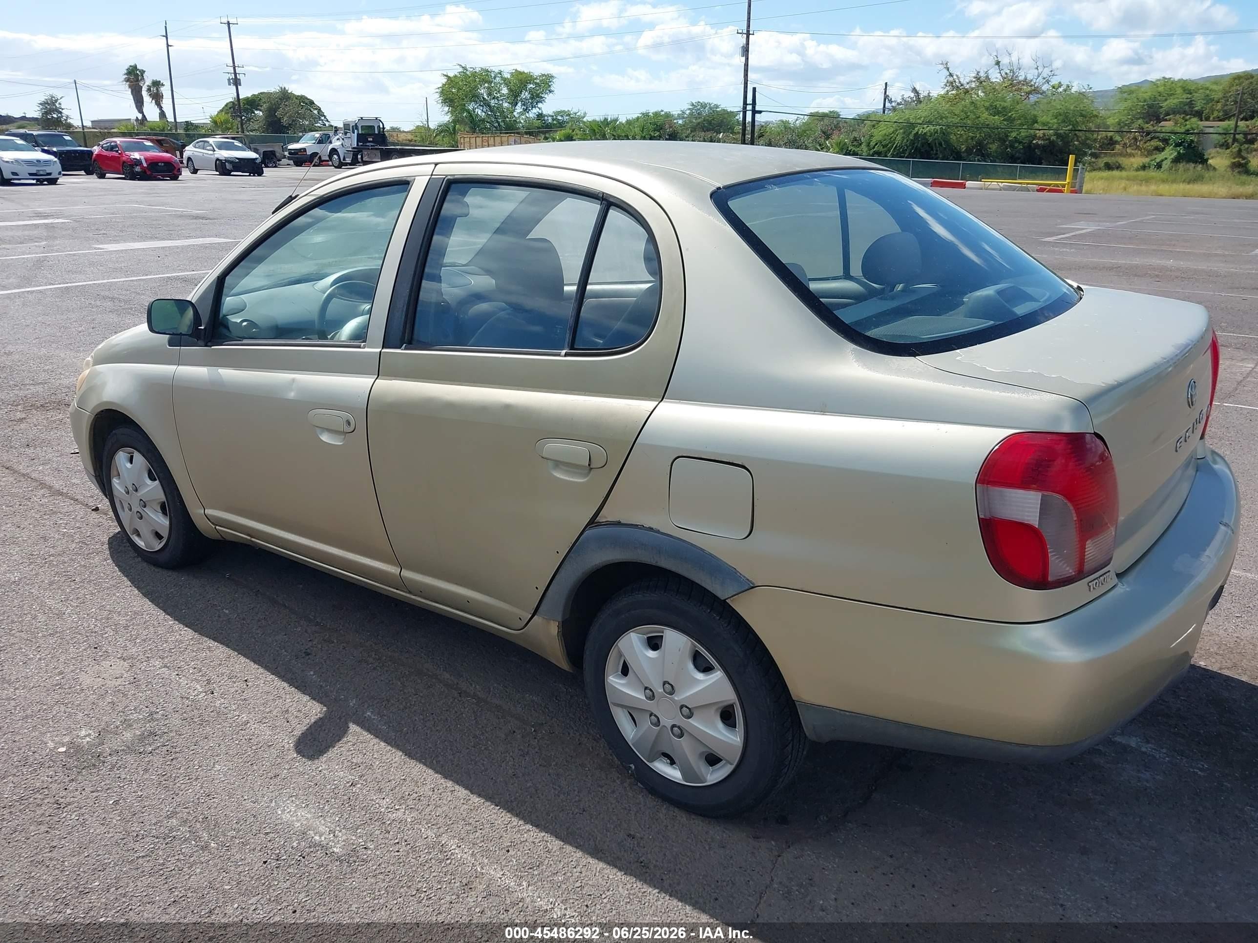 2000 Toyota Echo   Gold vin: JTDBT1236Y0062916