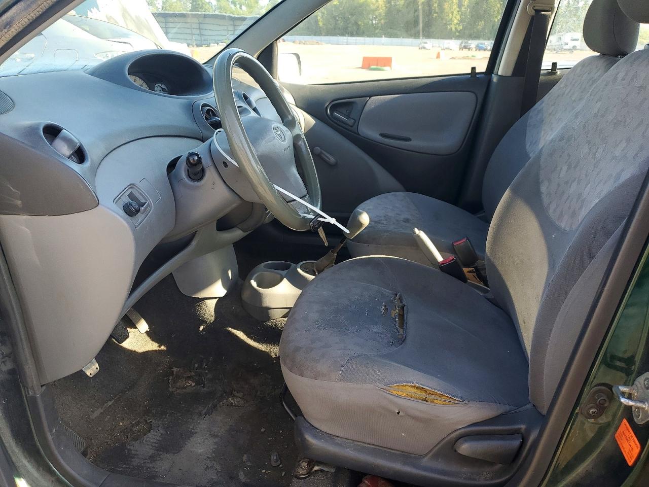 2001 Toyota Echo Base Green vin: JTDBT123710167406