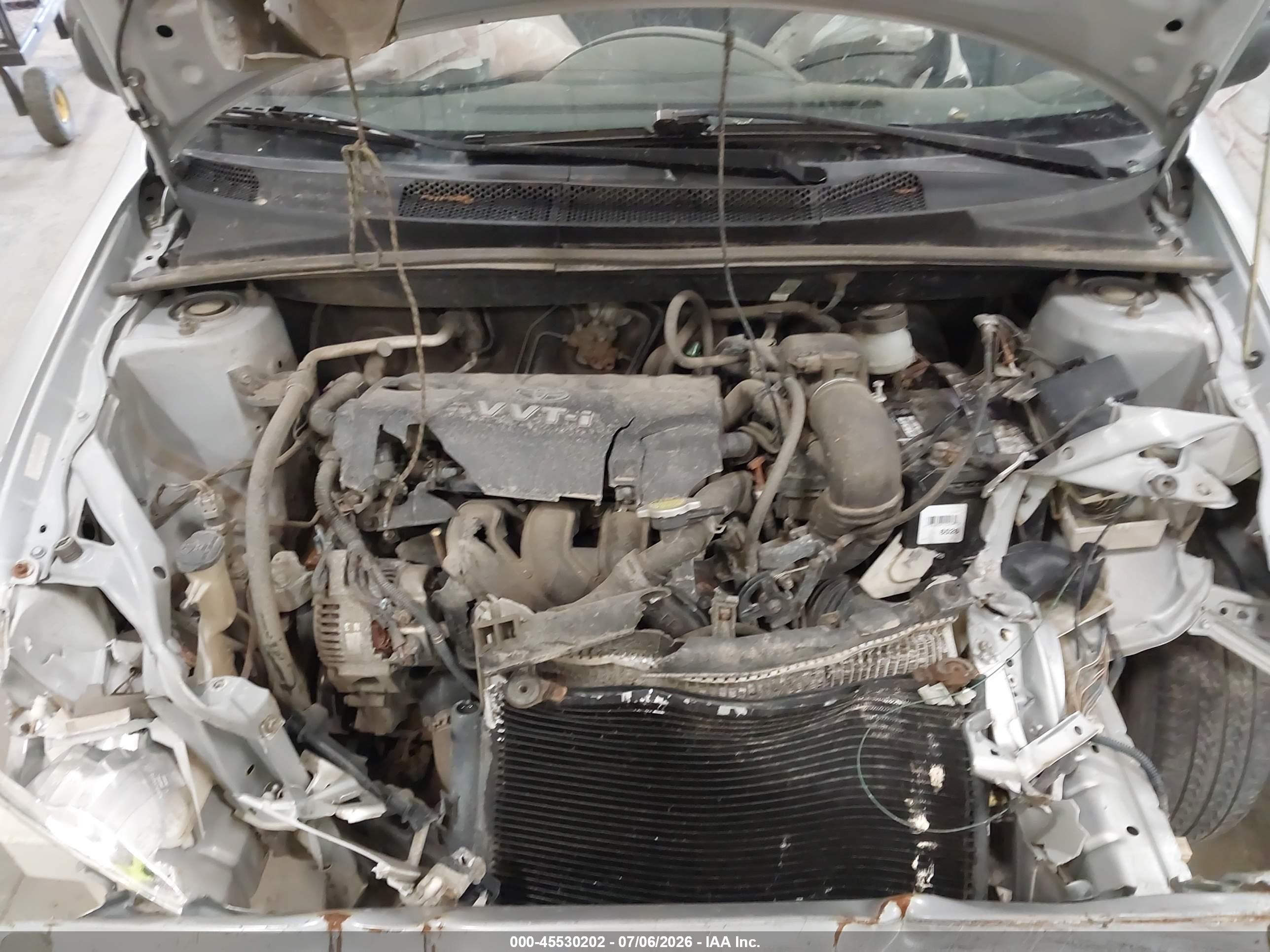 2001 Toyota Echo   Серебряный vin: JTDBT123710185517