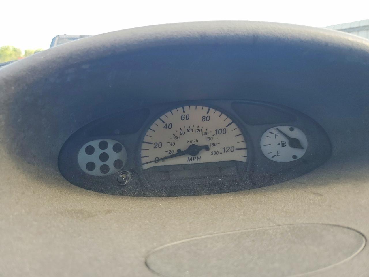 2001 Toyota Echo Base Зеленый vin: JTDBT123710196114