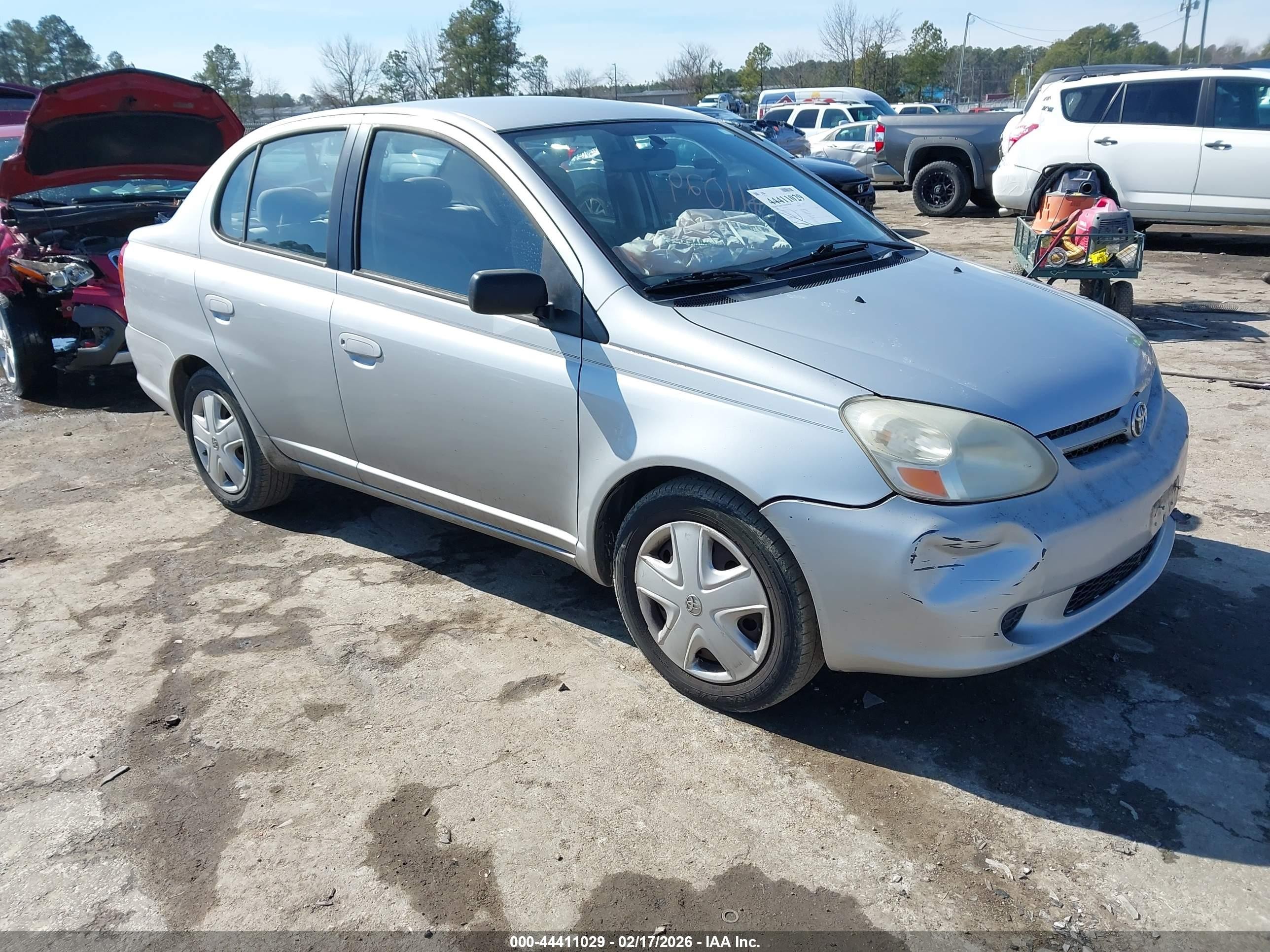 2004 Toyota Echo   Silver vin: JTDBT123740323318