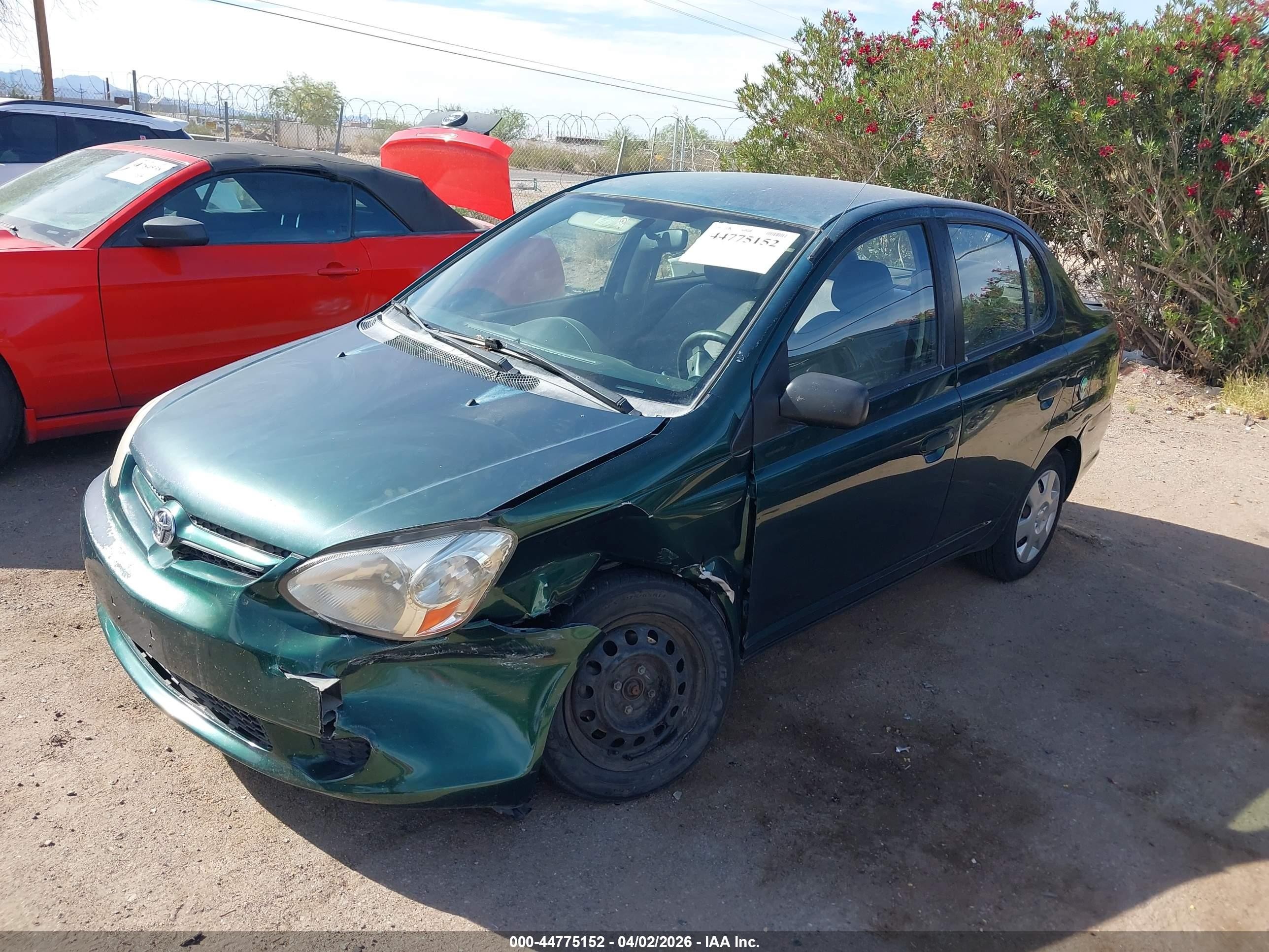 2004 Toyota Echo   Green vin: JTDBT123740331337