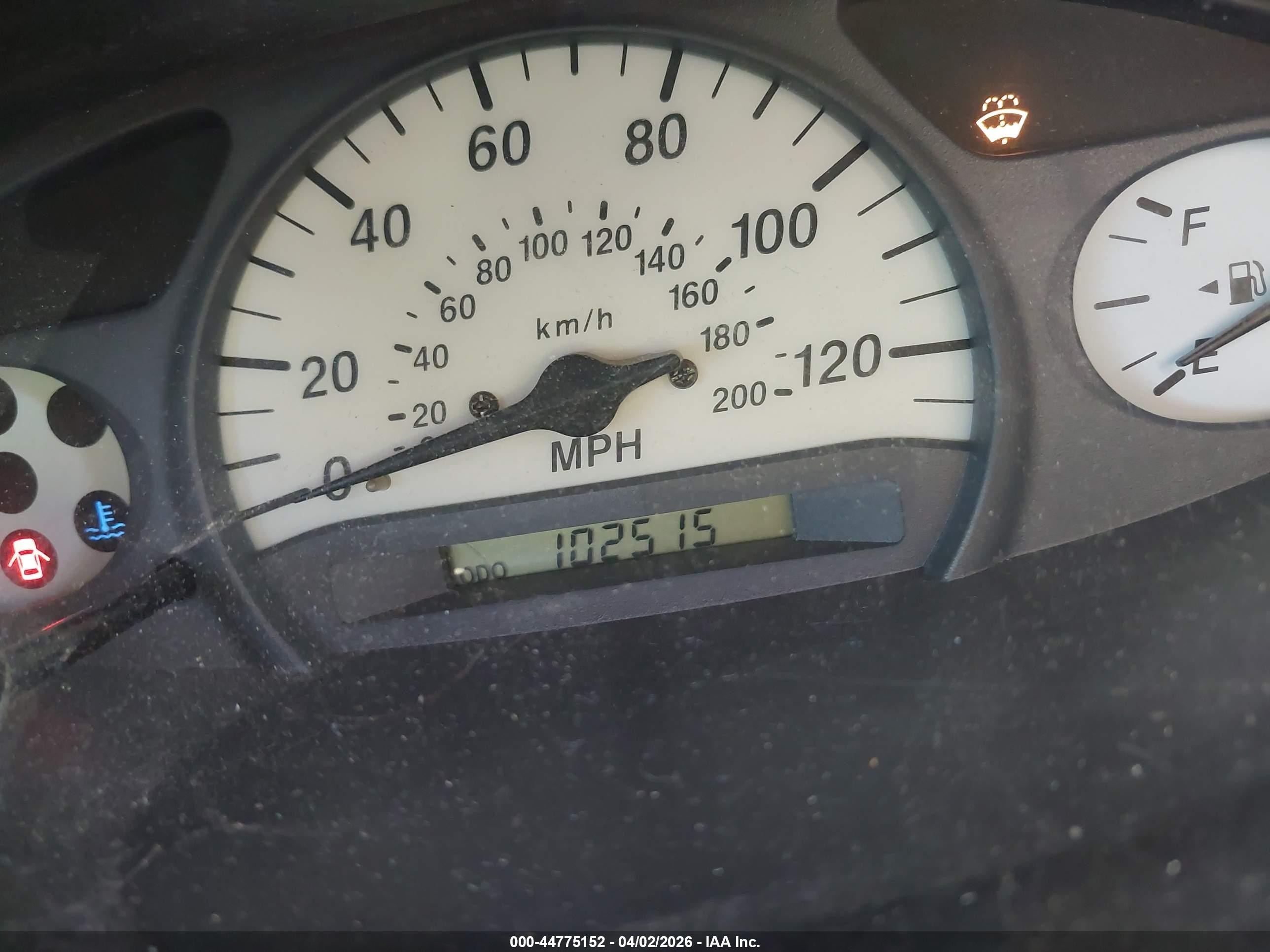 2004 Toyota Echo   Green vin: JTDBT123740331337