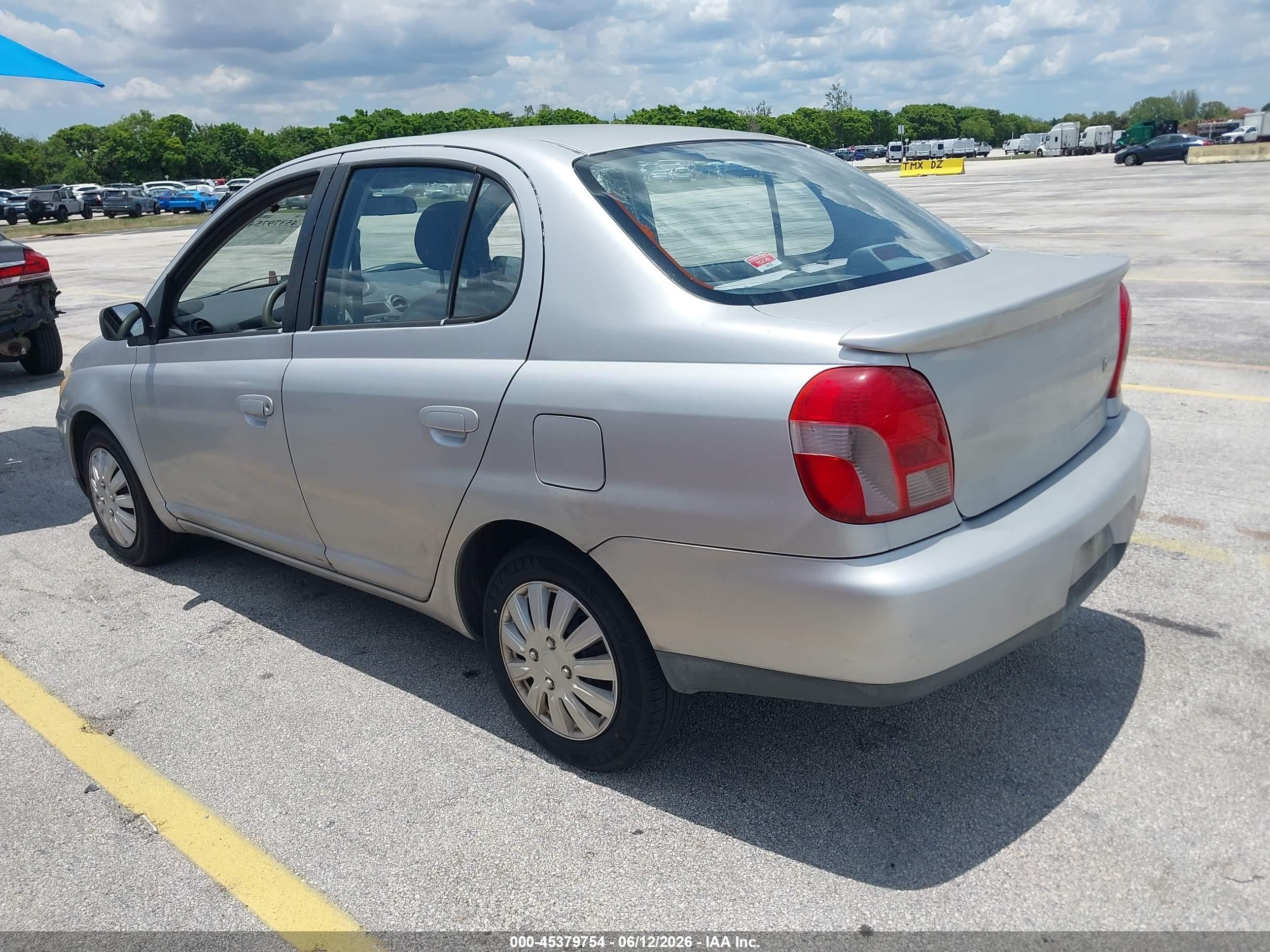 2001 Toyota Echo   Silver vin: JTDBT123810169262
