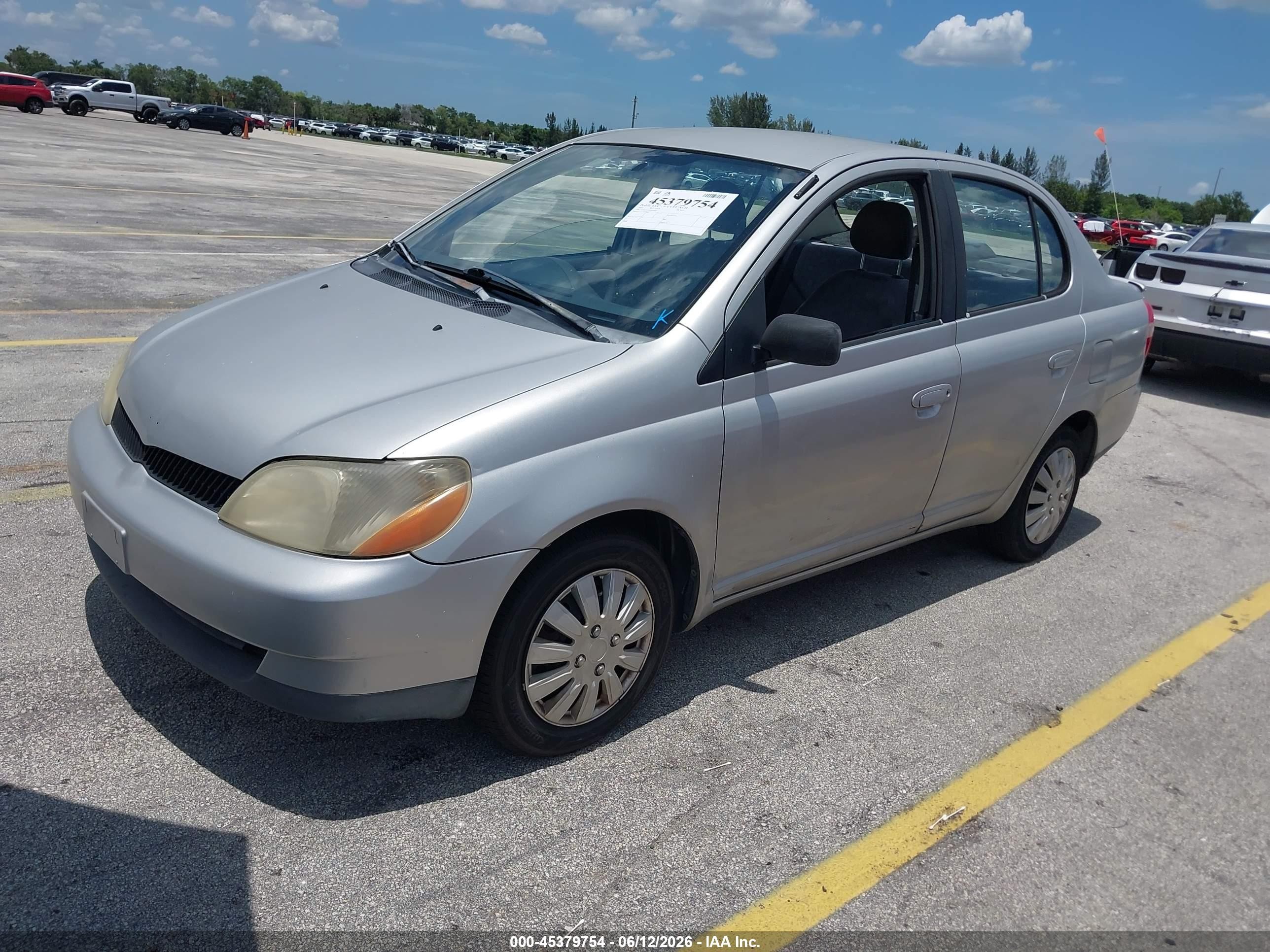 2001 Toyota Echo   Silver vin: JTDBT123810169262