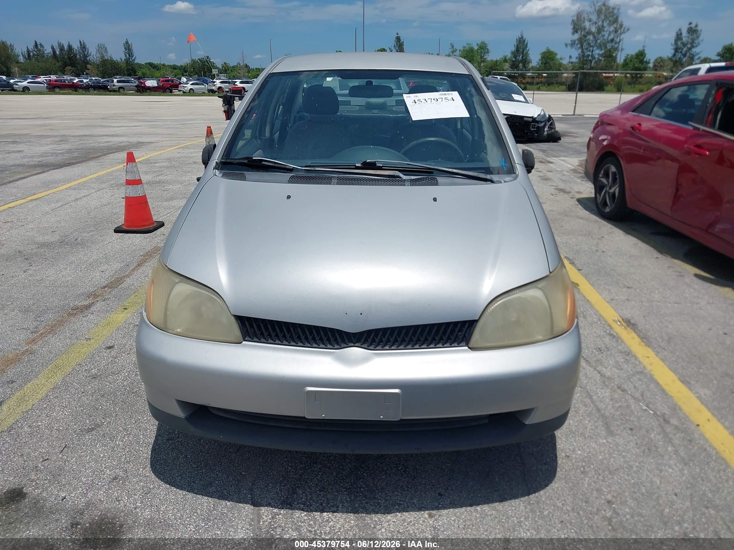 2001 Toyota Echo   Silver vin: JTDBT123810169262