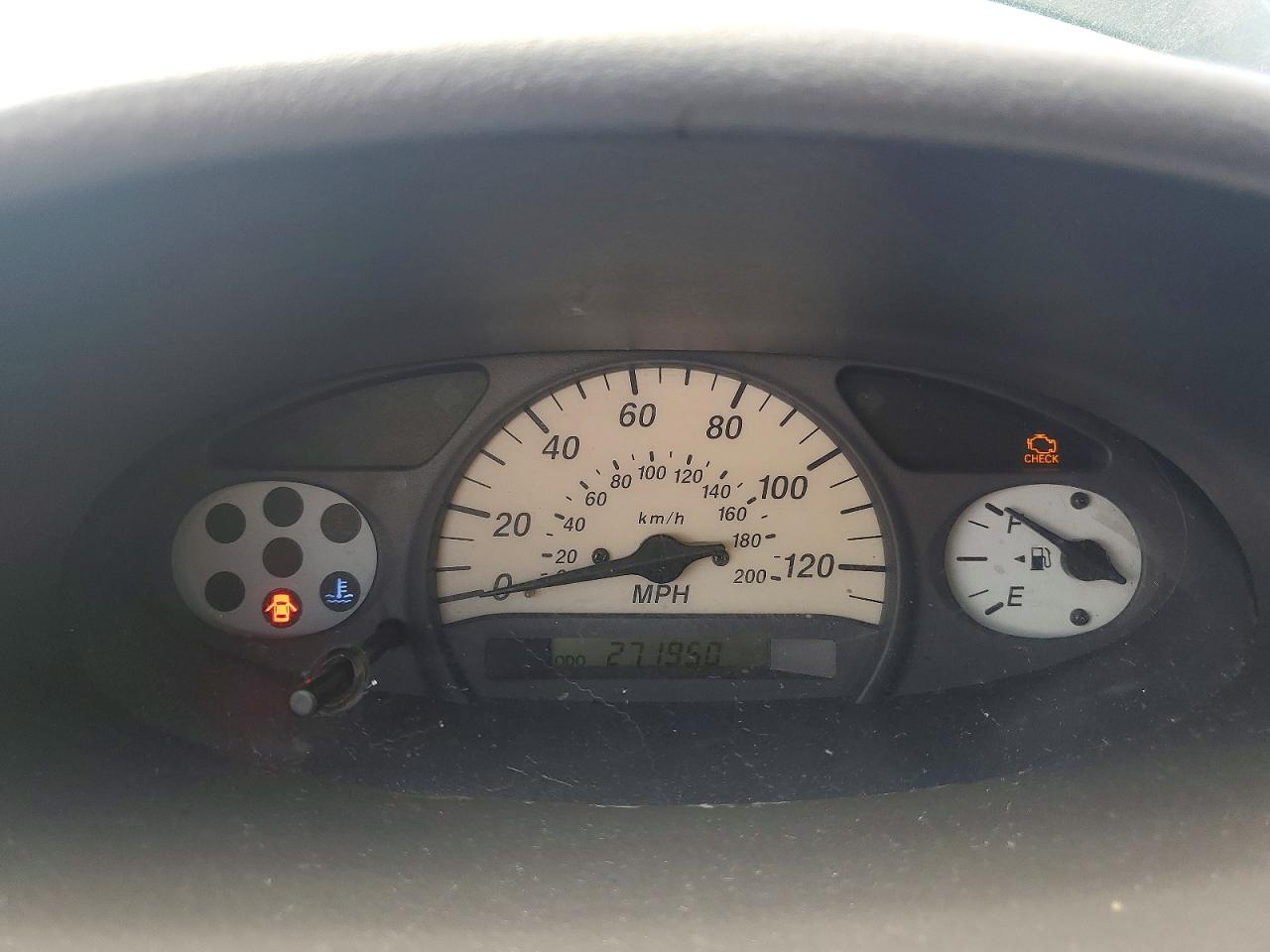 2001 Toyota Echo Base Green vin: JTDBT123810172341
