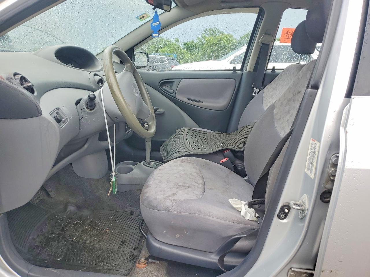 2000 Toyota Echo Base Серебряный vin: JTDBT1238Y0091799