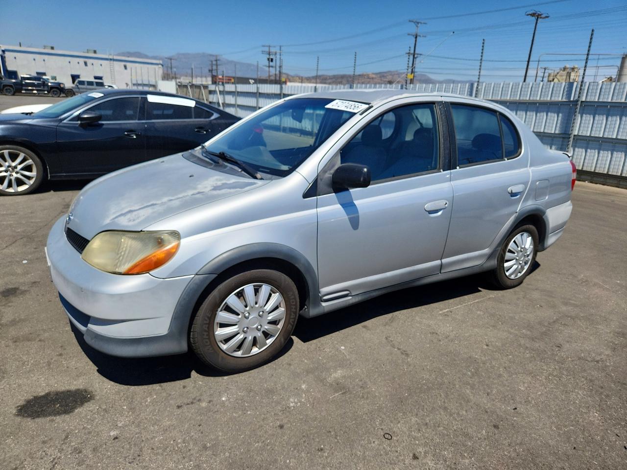 2002 Toyota Echo Silver vin: JTDBT123920202464