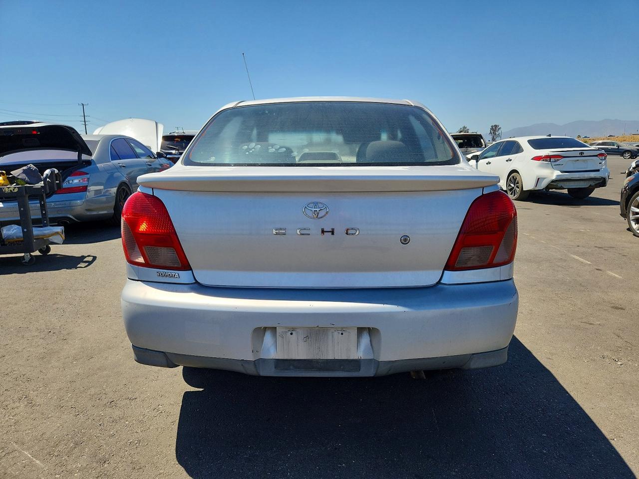 2002 Toyota Echo Silver vin: JTDBT123920202464