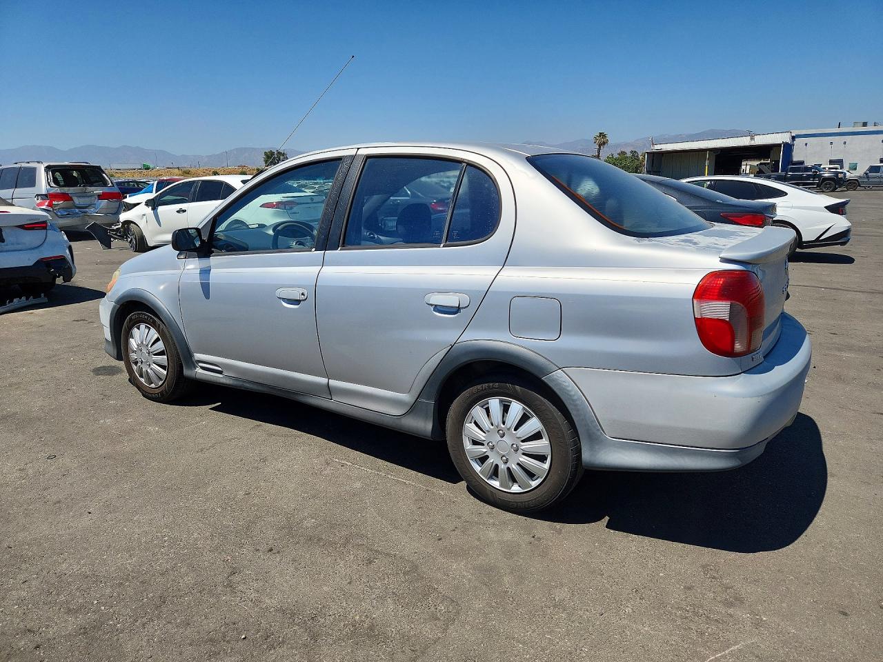 2002 Toyota Echo Silver vin: JTDBT123920202464