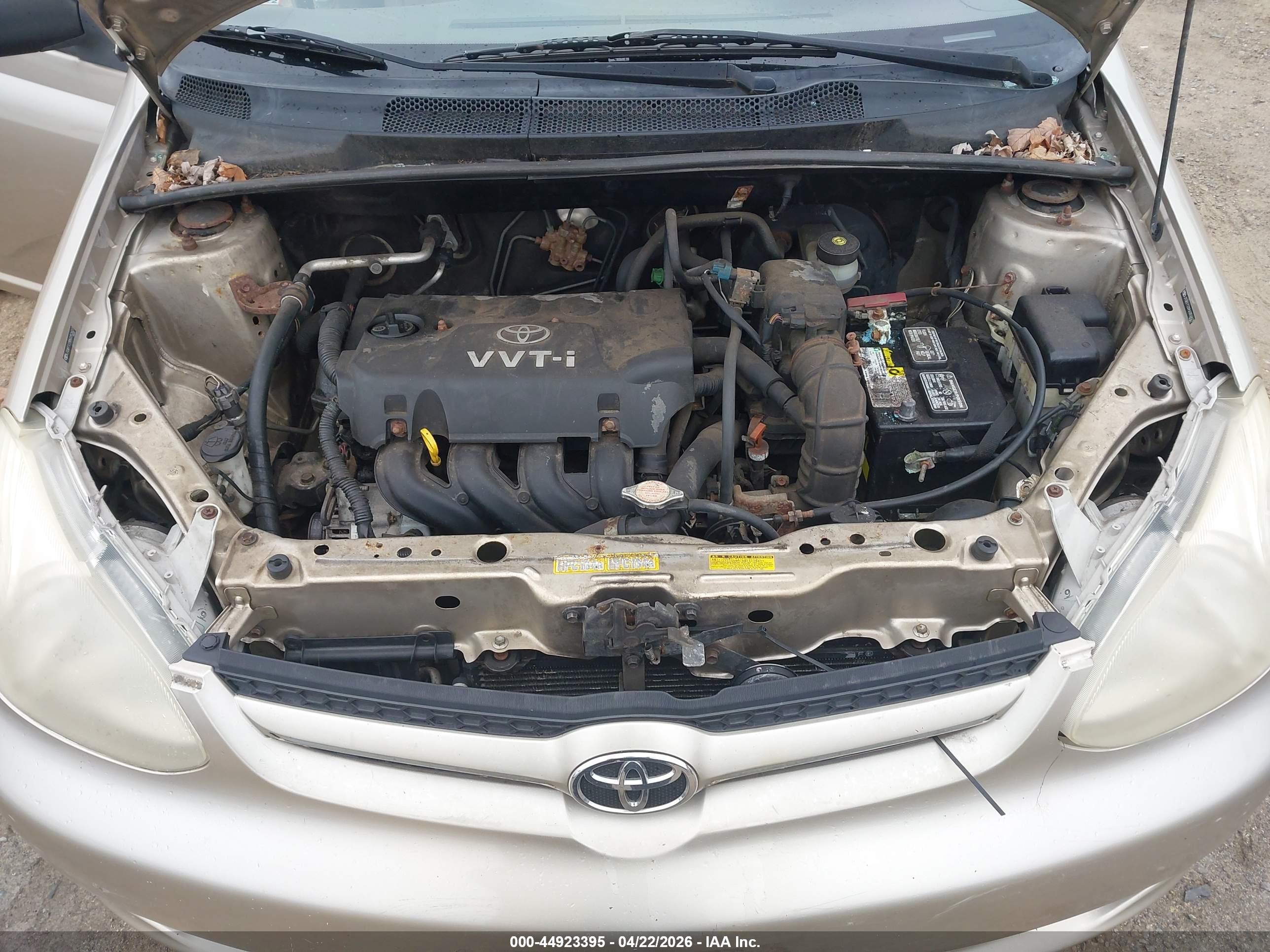 2005 Toyota Echo   Gold vin: JTDBT123950352627