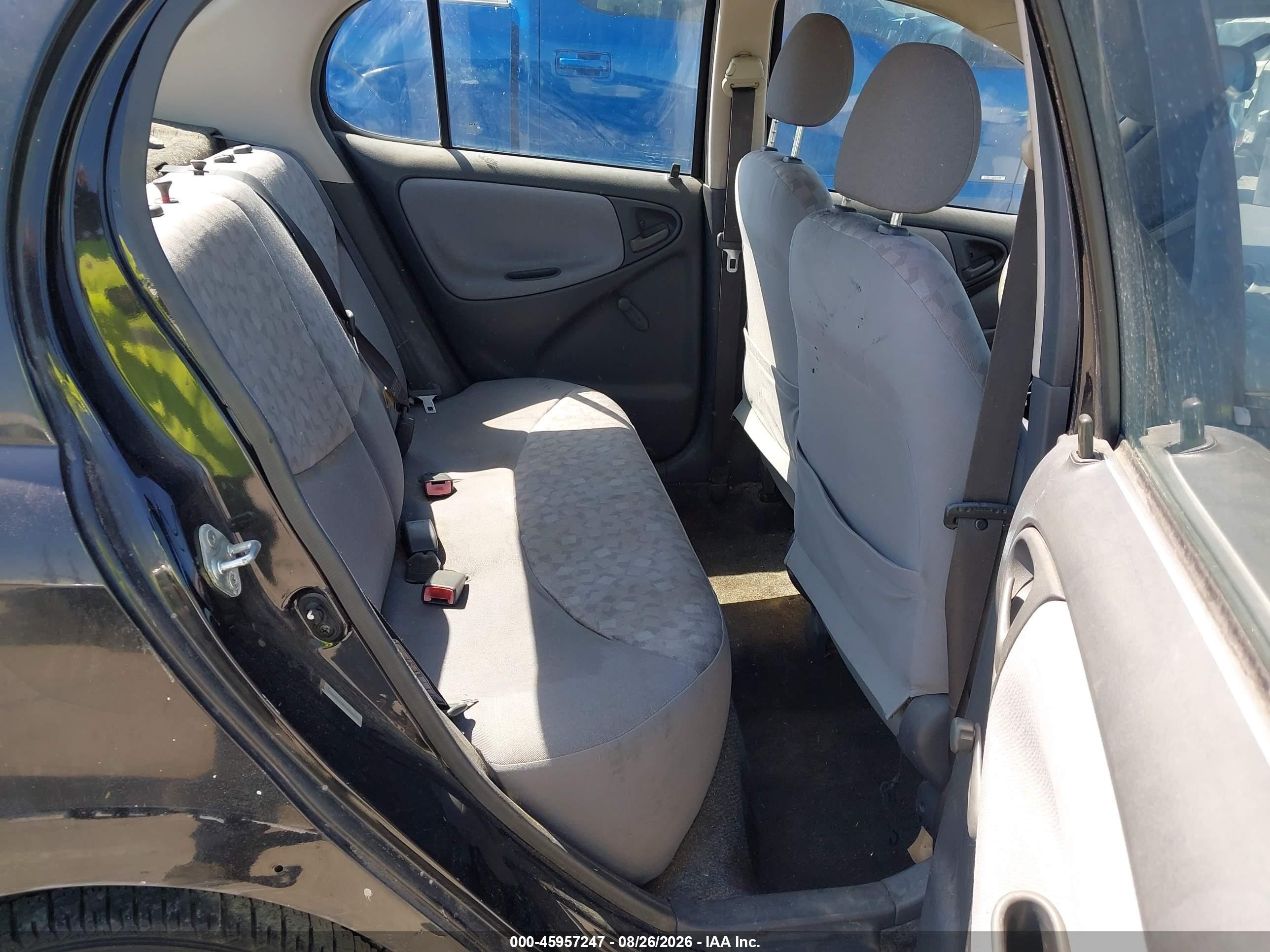 2000 Toyota Echo   Black vin: JTDBT1239Y0004203