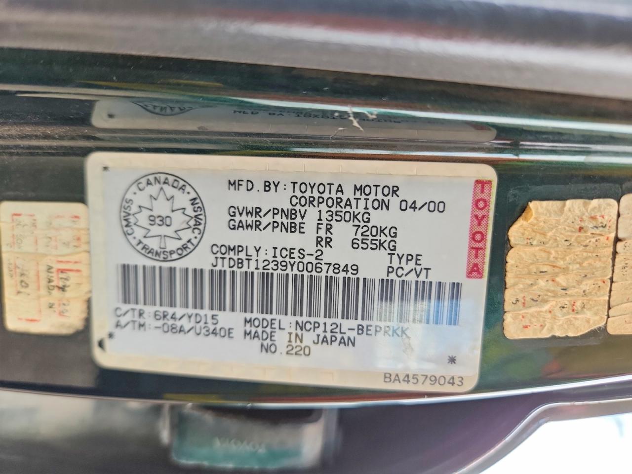 2000 Toyota Echo Base Green vin: JTDBT1239Y0067849