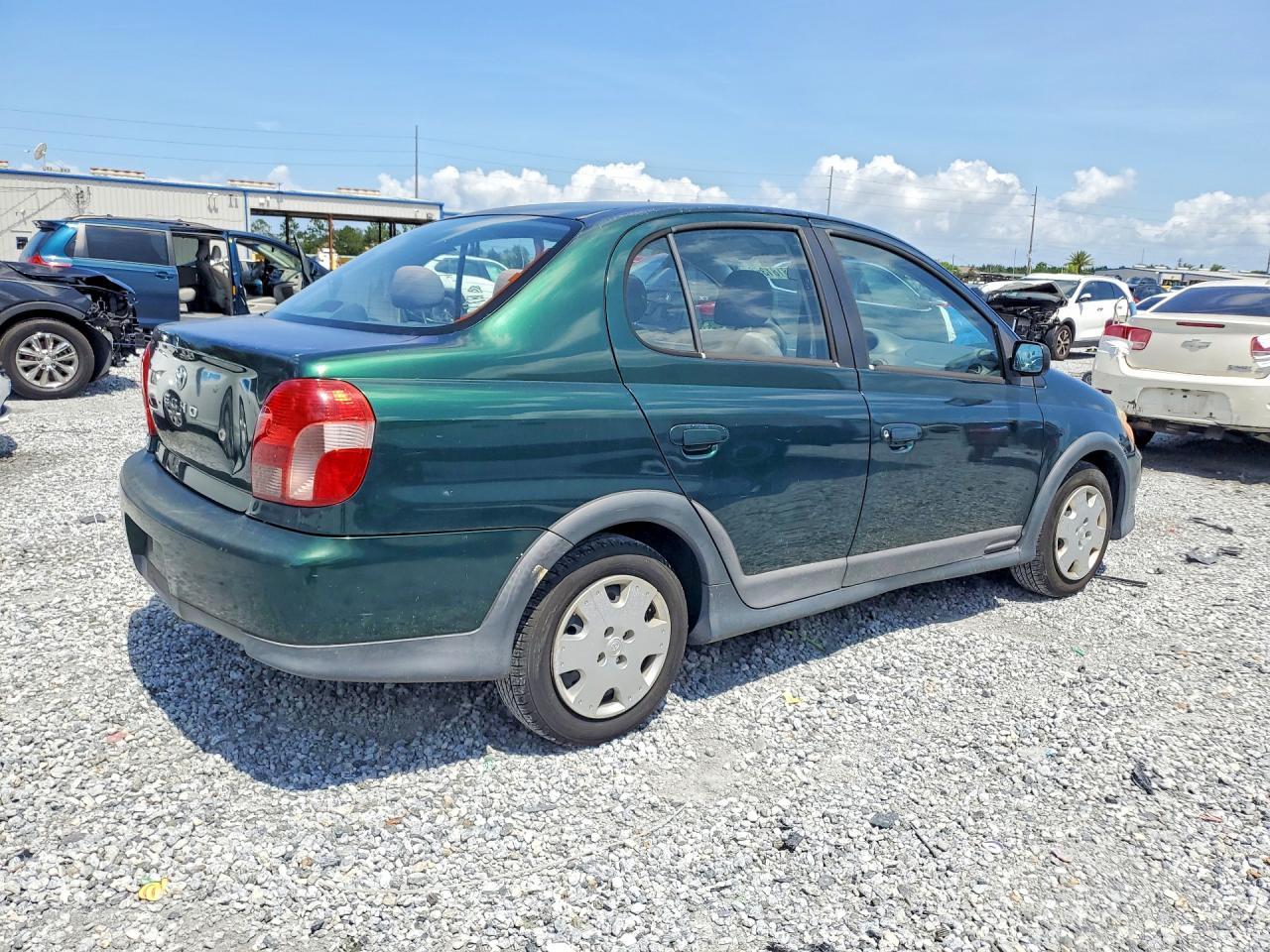 2001 Toyota Echo Base Green vin: JTDBT123X10158392
