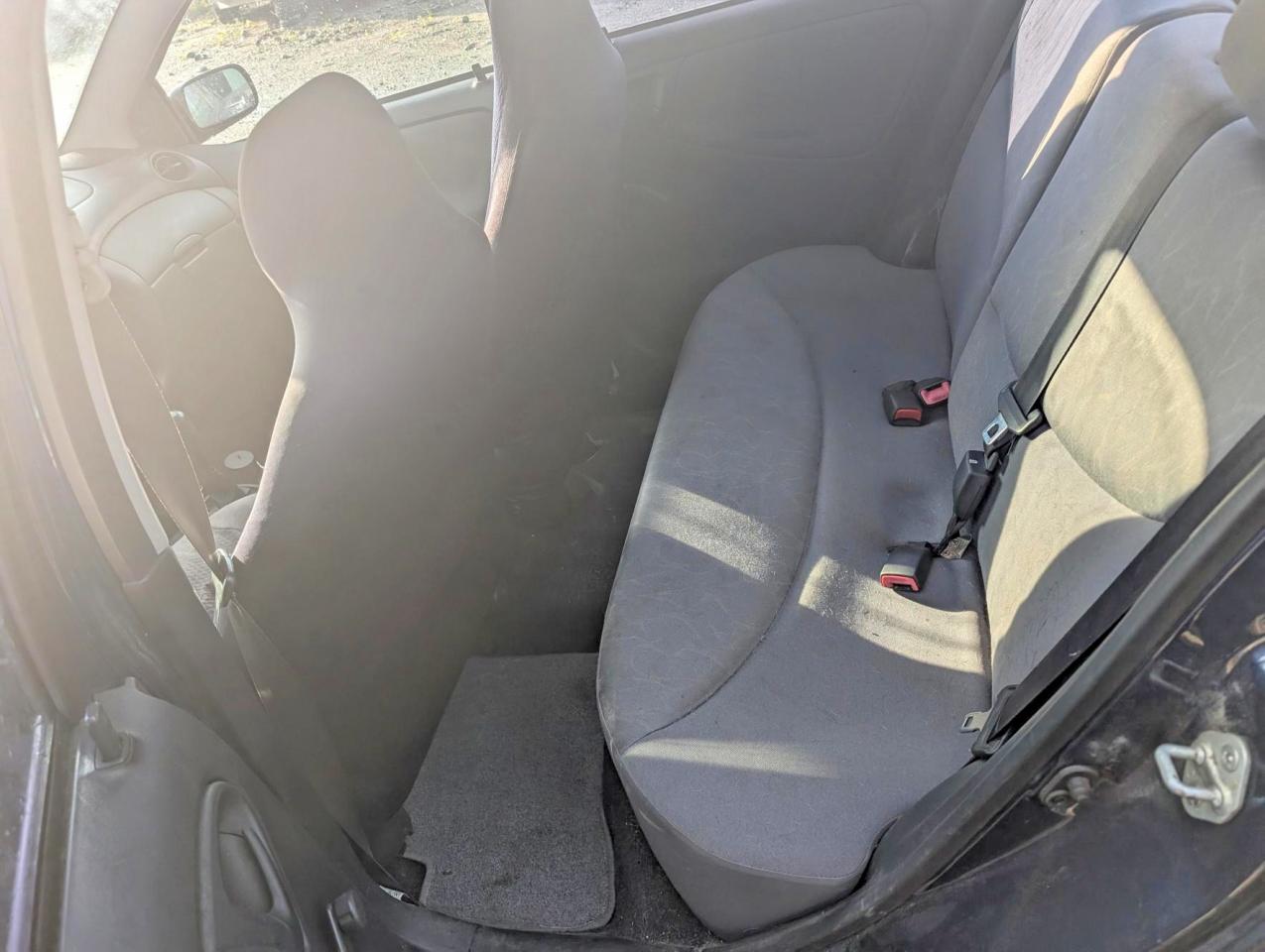 2005 Toyota Echo Base Blue vin: JTDBT123X50384230