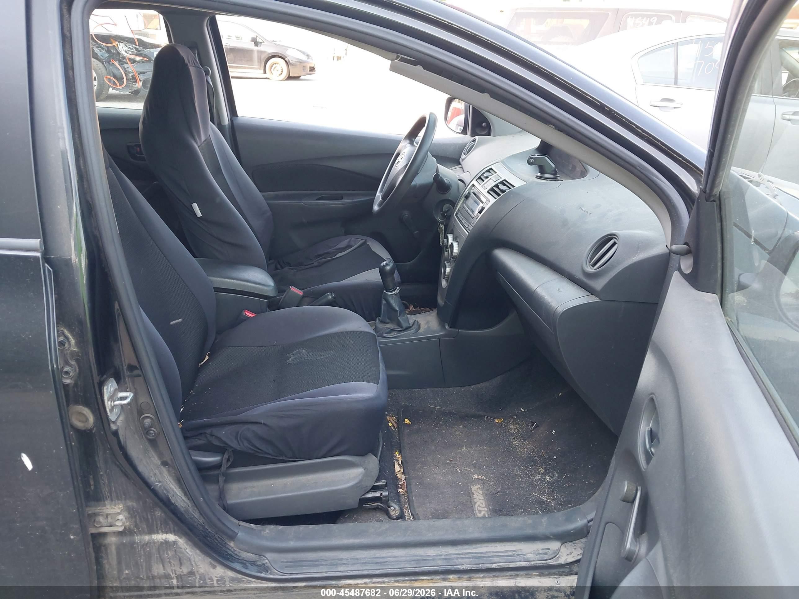2010 Toyota Yaris   Black vin: JTDBT4K30A1360699