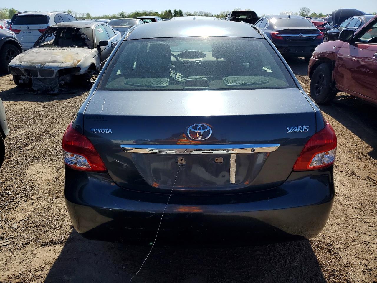 2011 Toyota Yaris Base Gray vin: JTDBT4K30B1406243