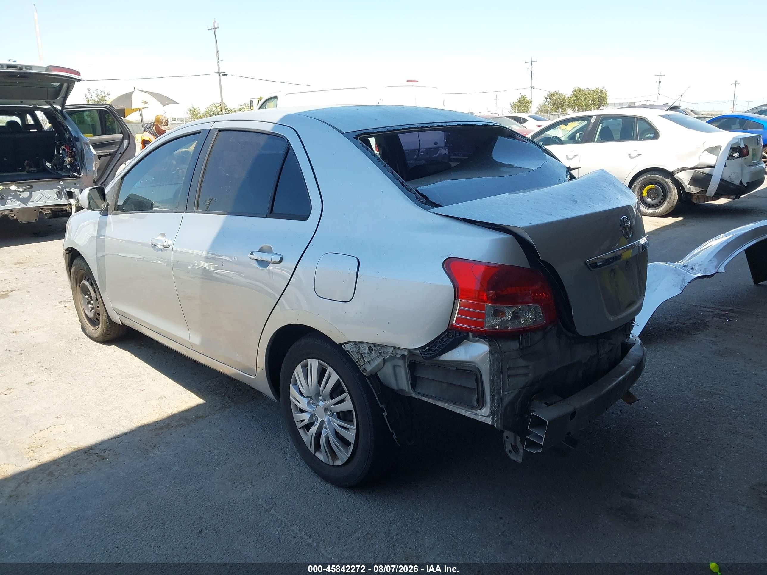 2012 Toyota Yaris   Silver vin: JTDBT4K30CL010187
