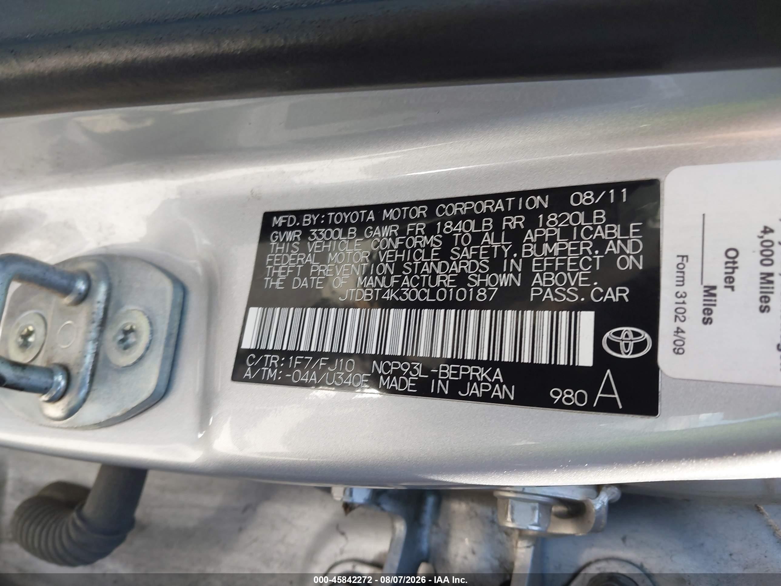 2012 Toyota Yaris   Silver vin: JTDBT4K30CL010187