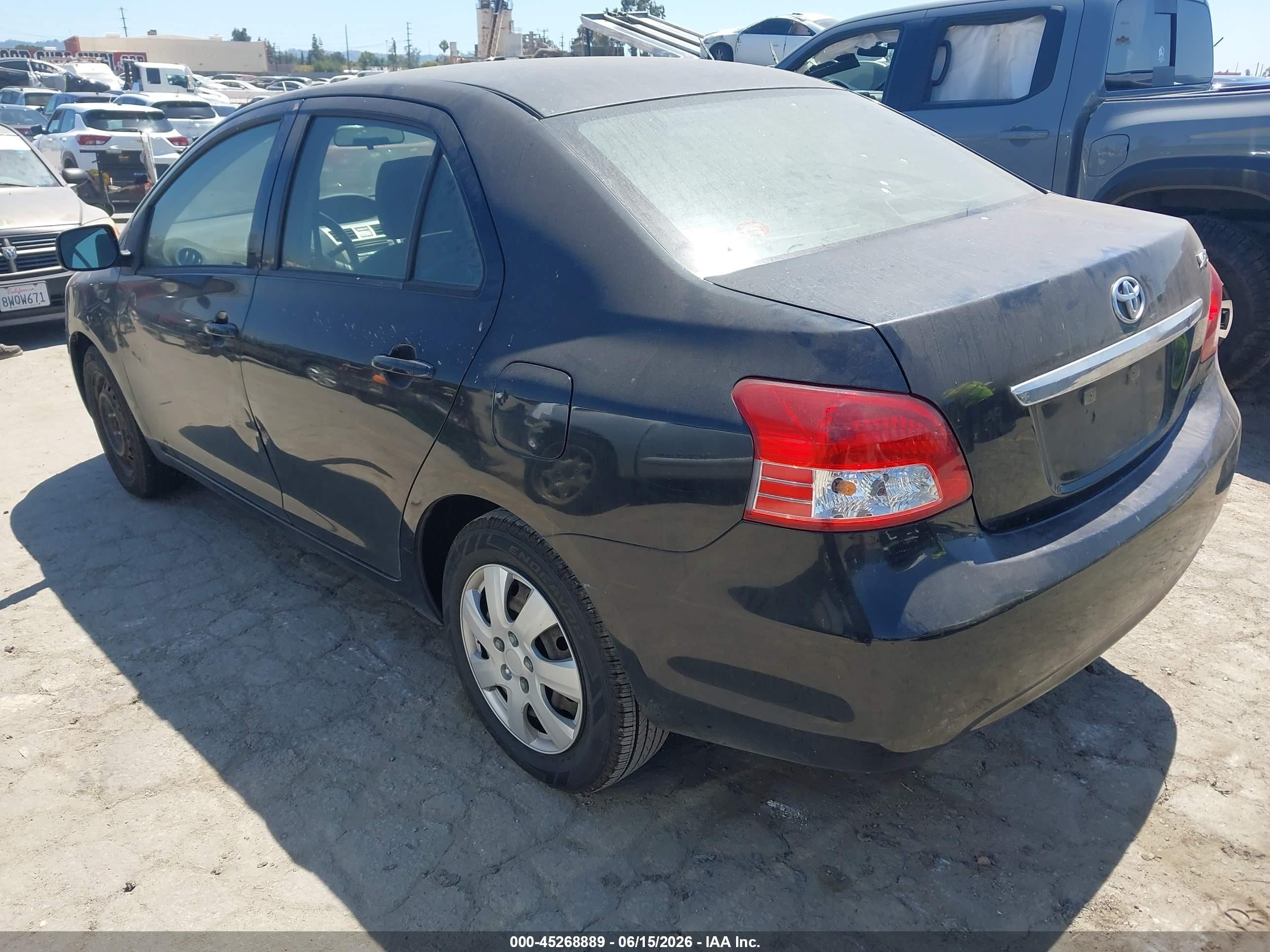 2012 Toyota Yaris   Черный vin: JTDBT4K30CL025143