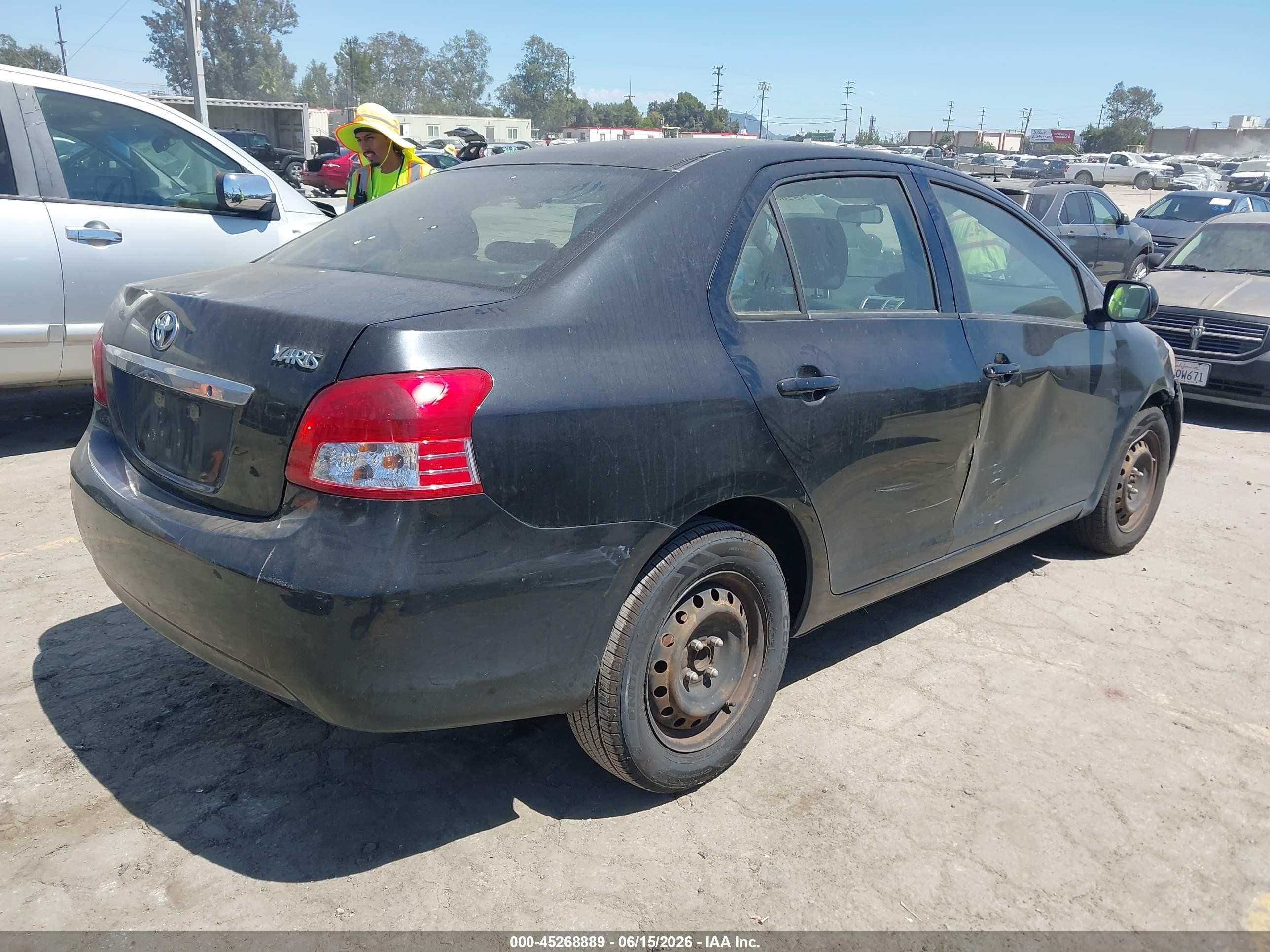 2012 Toyota Yaris   Черный vin: JTDBT4K30CL025143