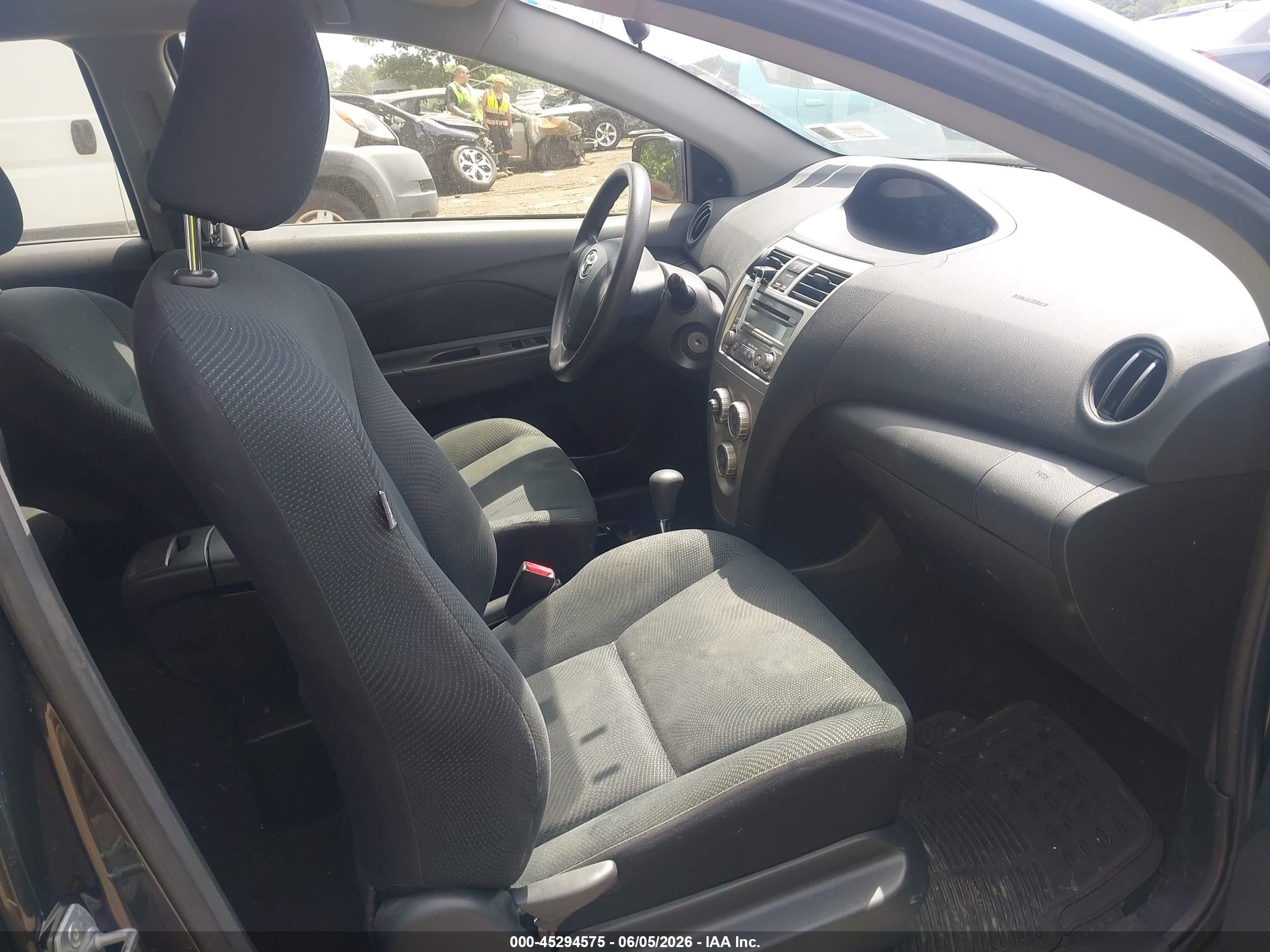 2012 Toyota Yaris   Gray vin: JTDBT4K30CL036563