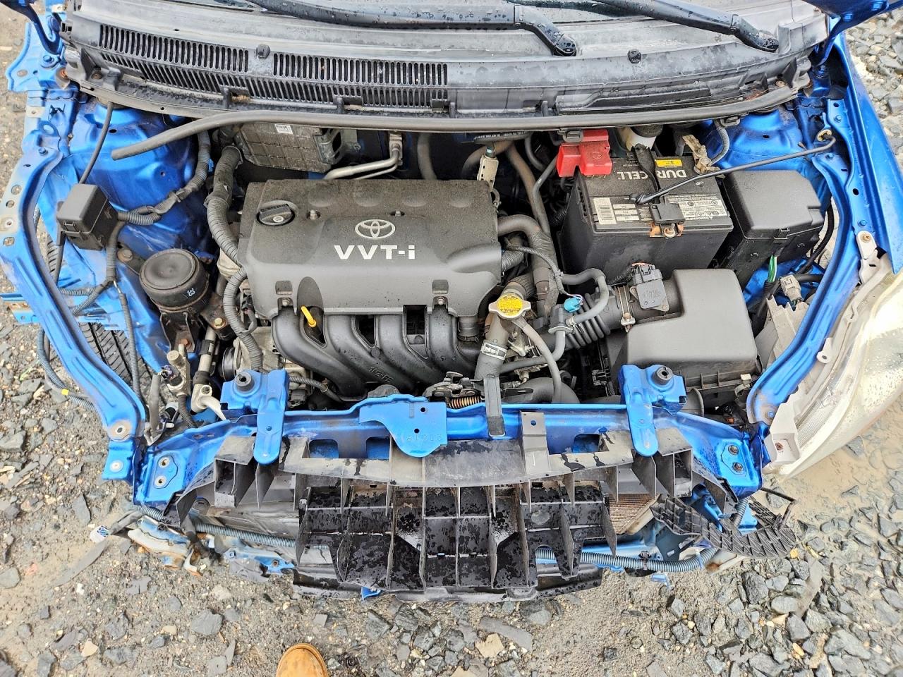 2010 Toyota Yaris Base Blue vin: JTDBT4K31A1372599