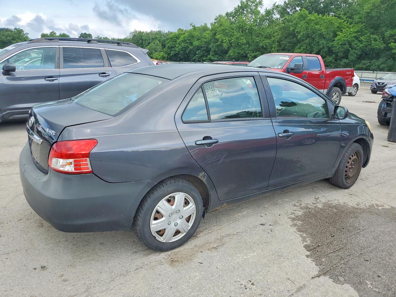 2010 Toyota Yaris Base Blue vin: JTDBT4K31A1373770