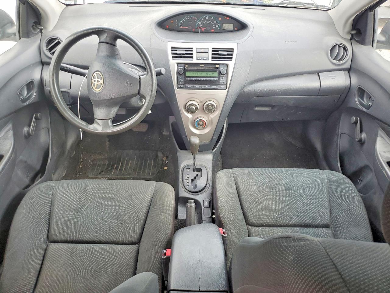 2010 Toyota Yaris Base Blue vin: JTDBT4K31A1373770