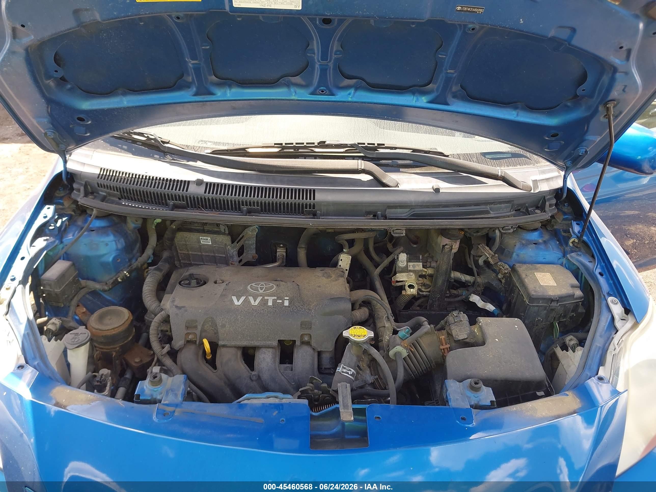 2010 Toyota Yaris   Синий vin: JTDBT4K31A4069983