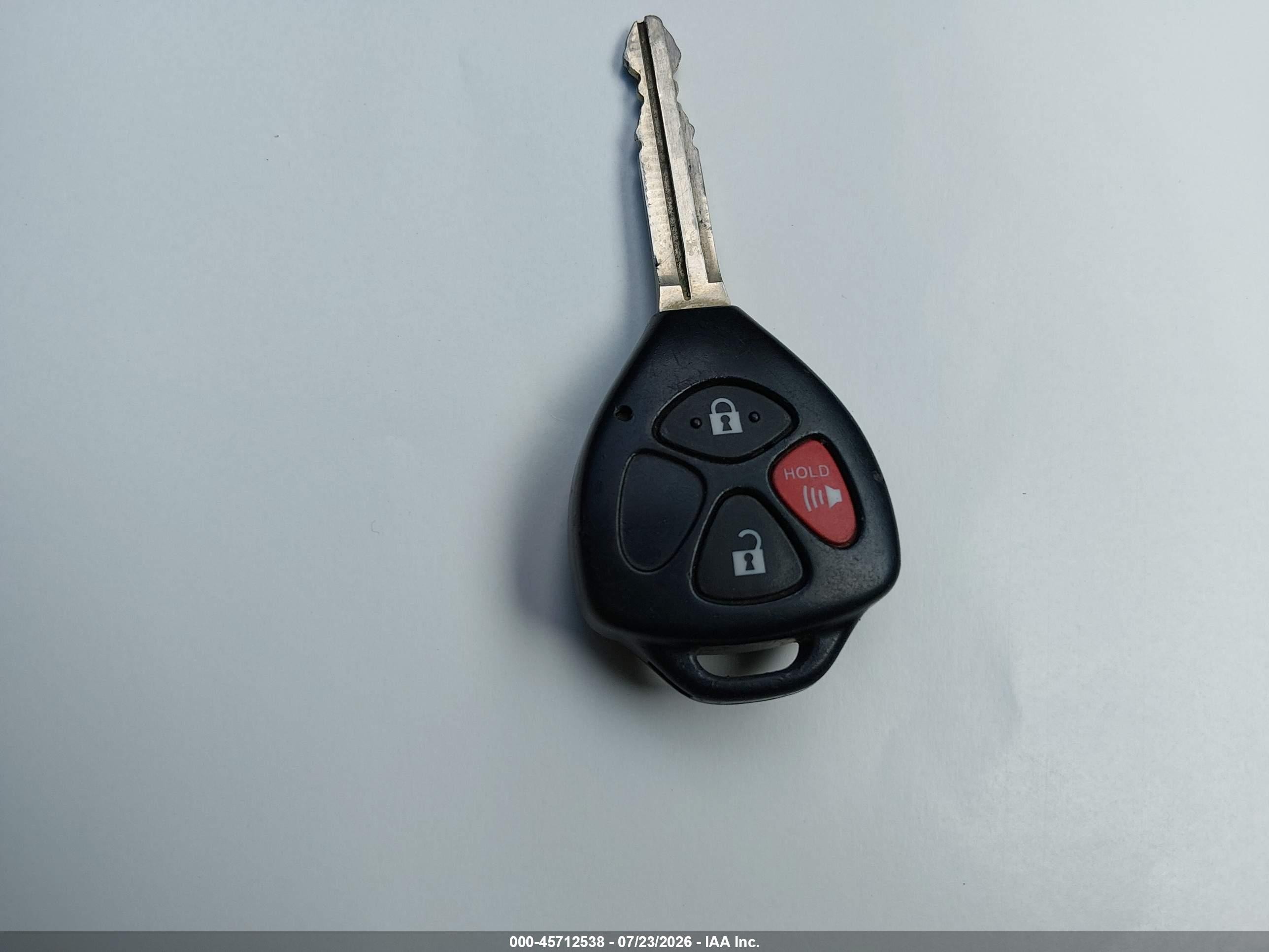 2010 Toyota Yaris   Silver vin: JTDBT4K31A4071345