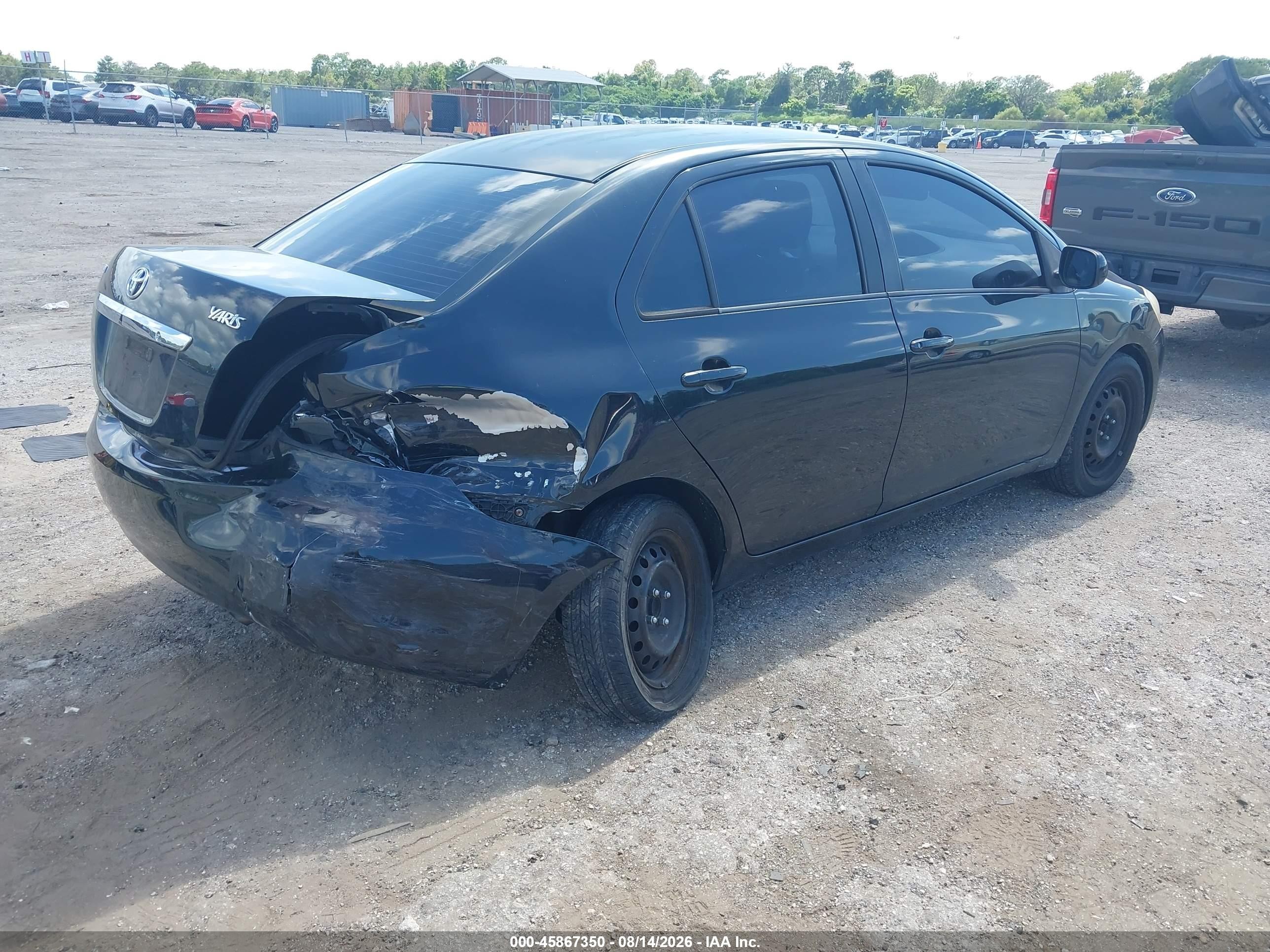 2010 Toyota Yaris   Black vin: JTDBT4K31A4078490