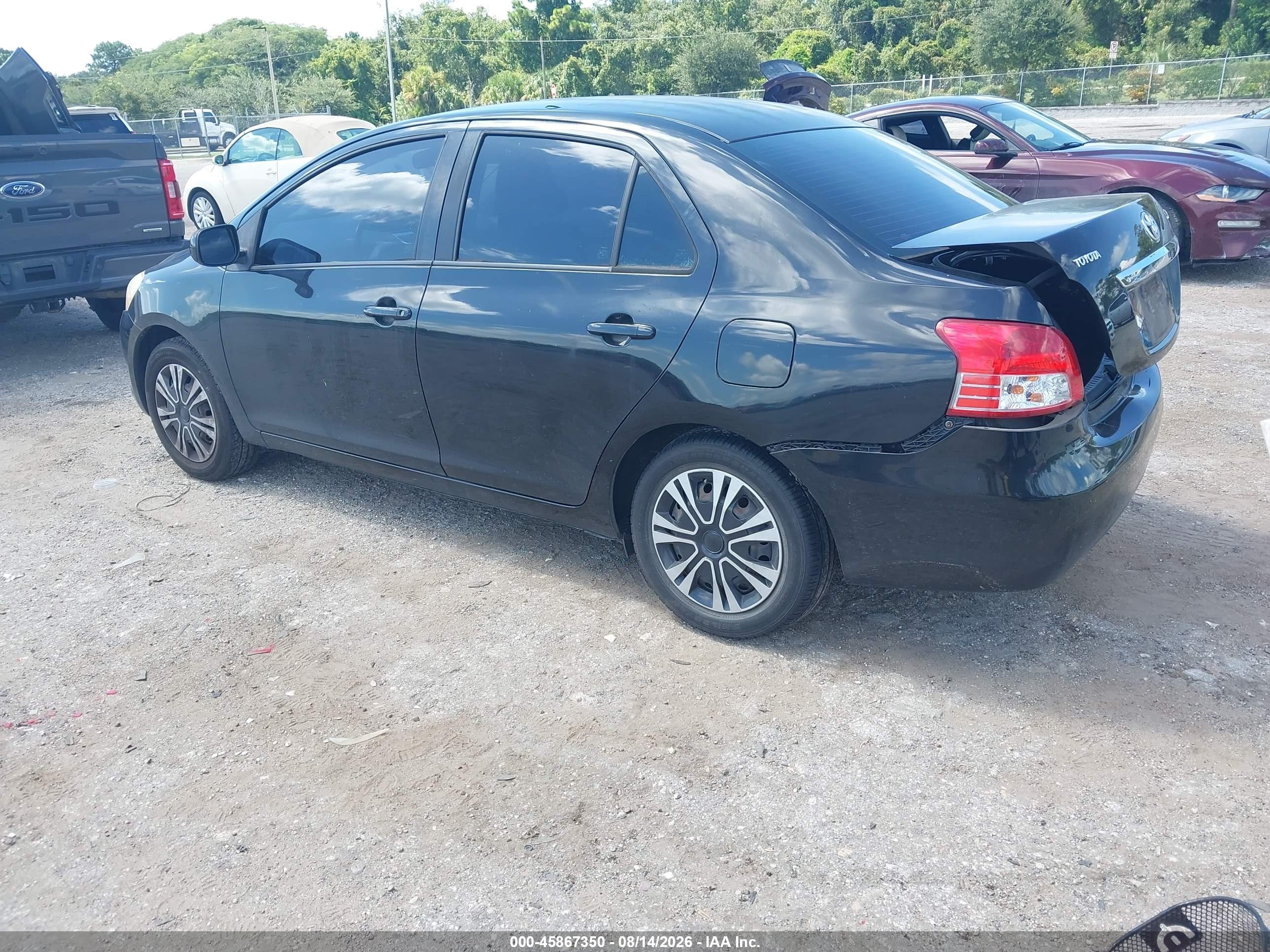 2010 Toyota Yaris   Black vin: JTDBT4K31A4078490