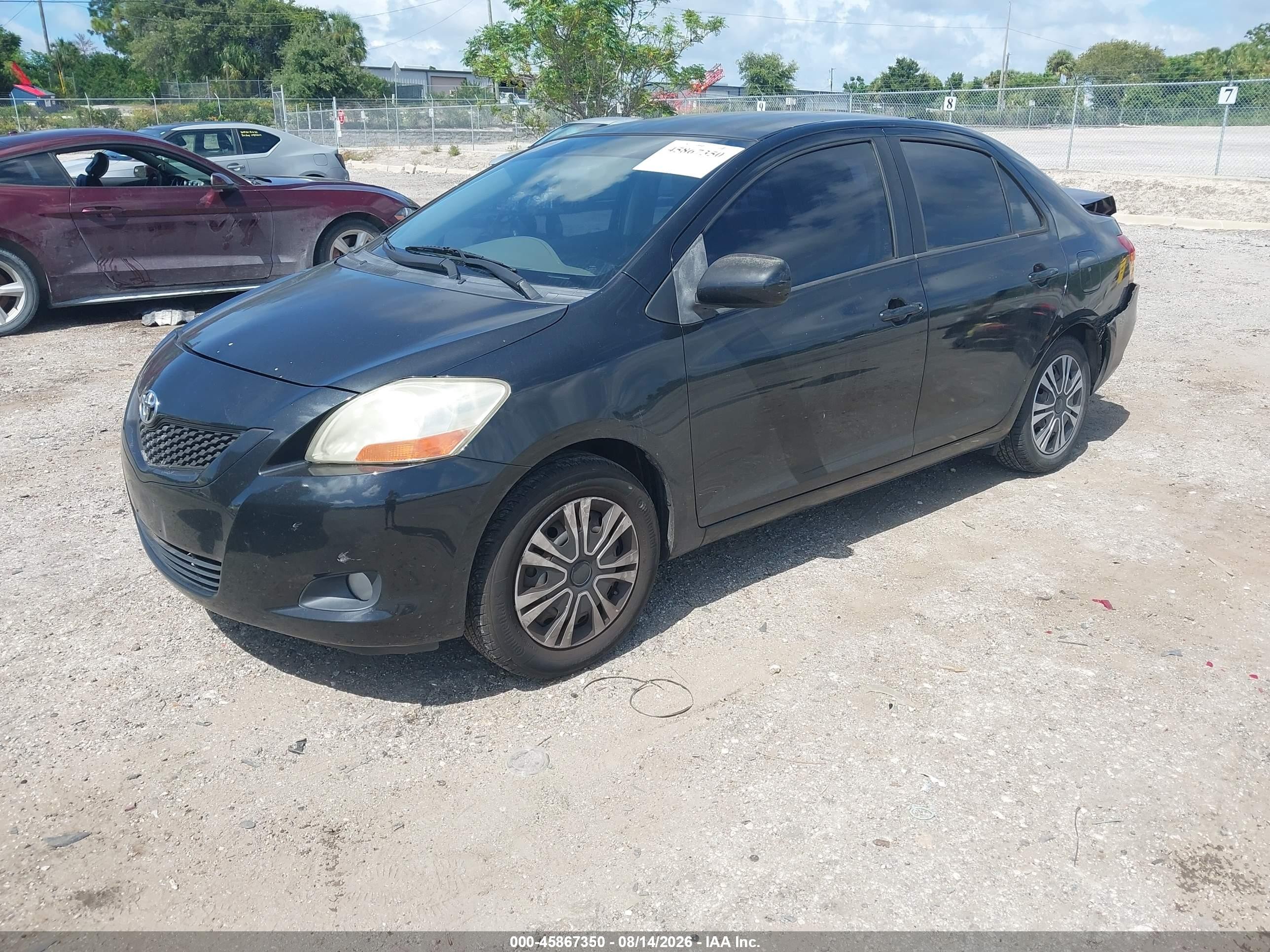 2010 Toyota Yaris   Black vin: JTDBT4K31A4078490