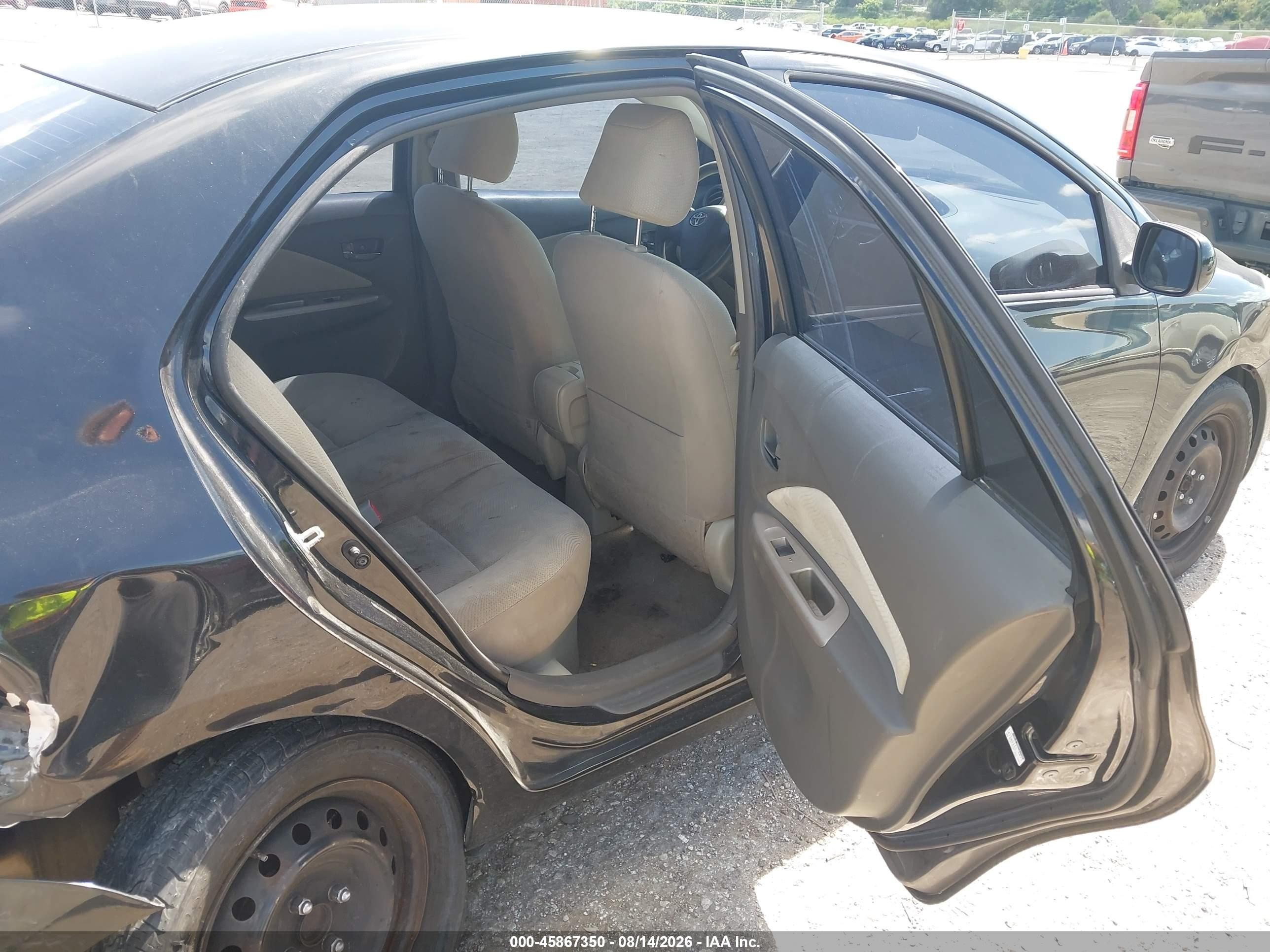 2010 Toyota Yaris   Black vin: JTDBT4K31A4078490
