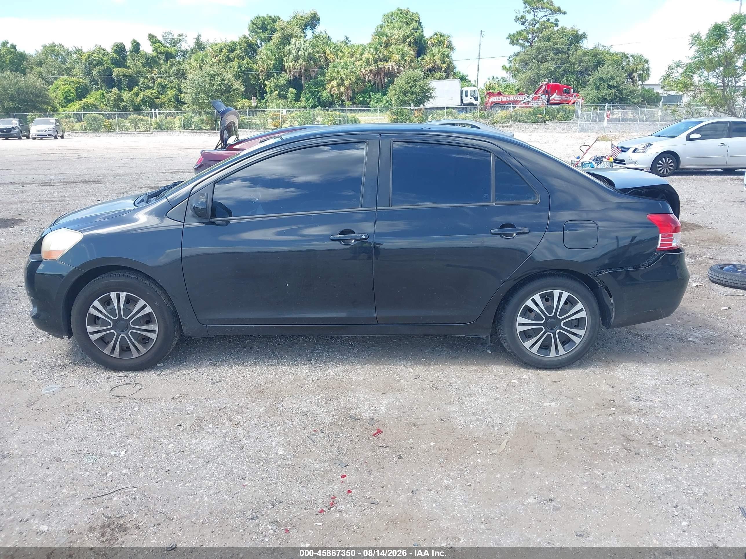 2010 Toyota Yaris   Black vin: JTDBT4K31A4078490