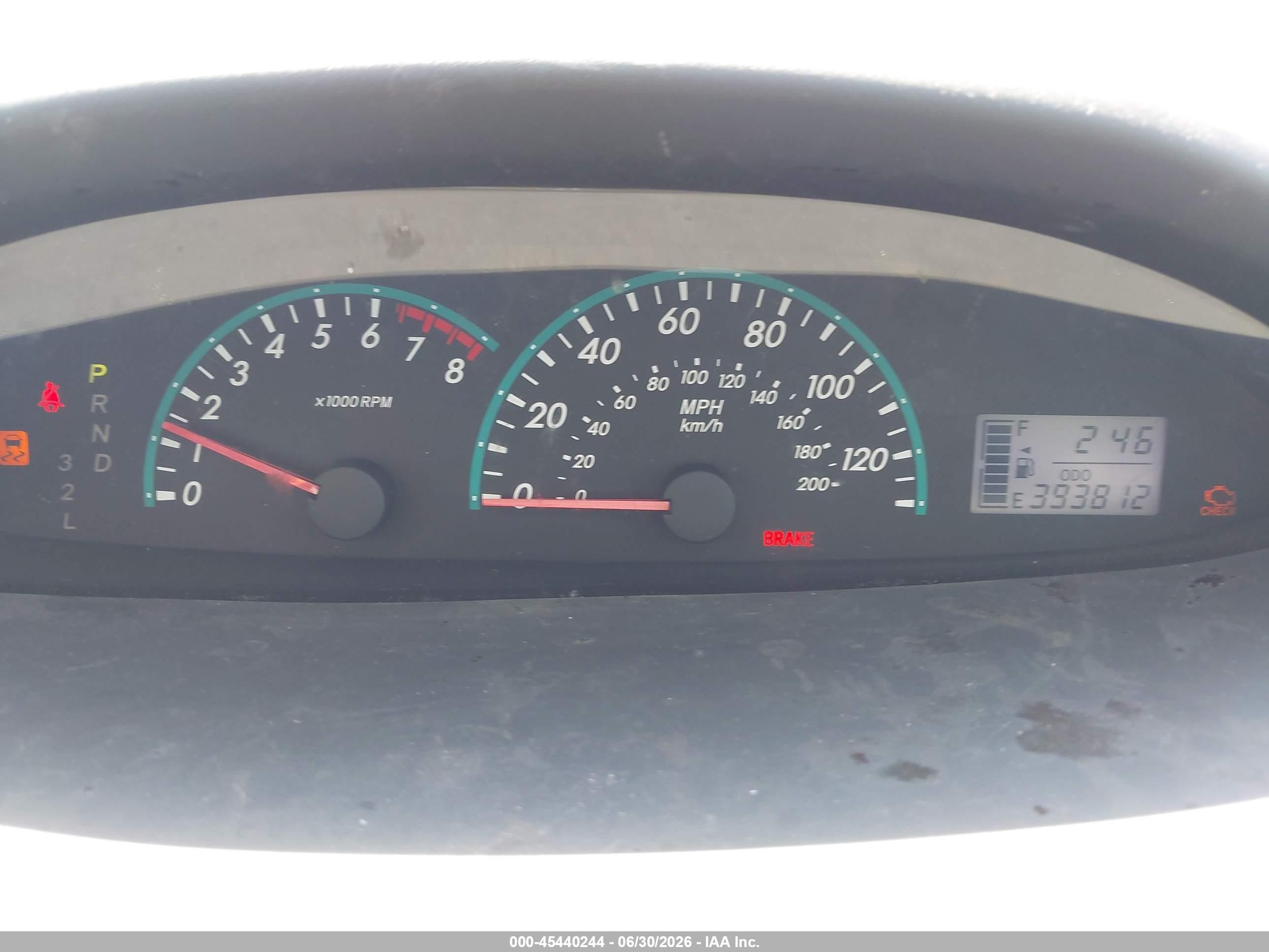 2010 Toyota Yaris   Gray vin: JTDBT4K31A4079185