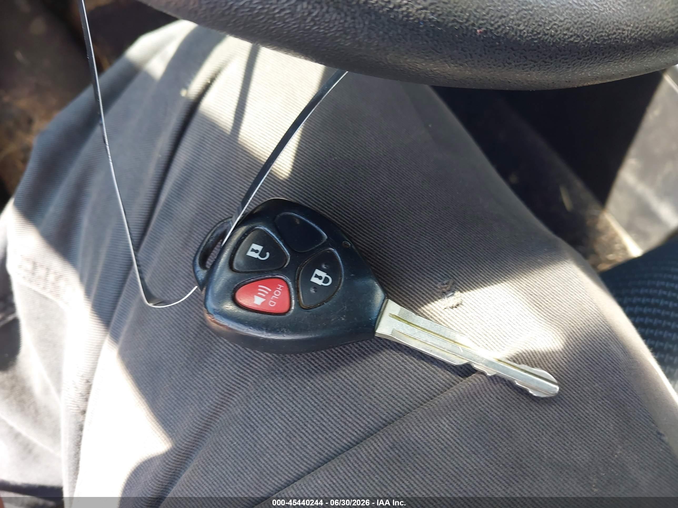 2010 Toyota Yaris   Gray vin: JTDBT4K31A4079185