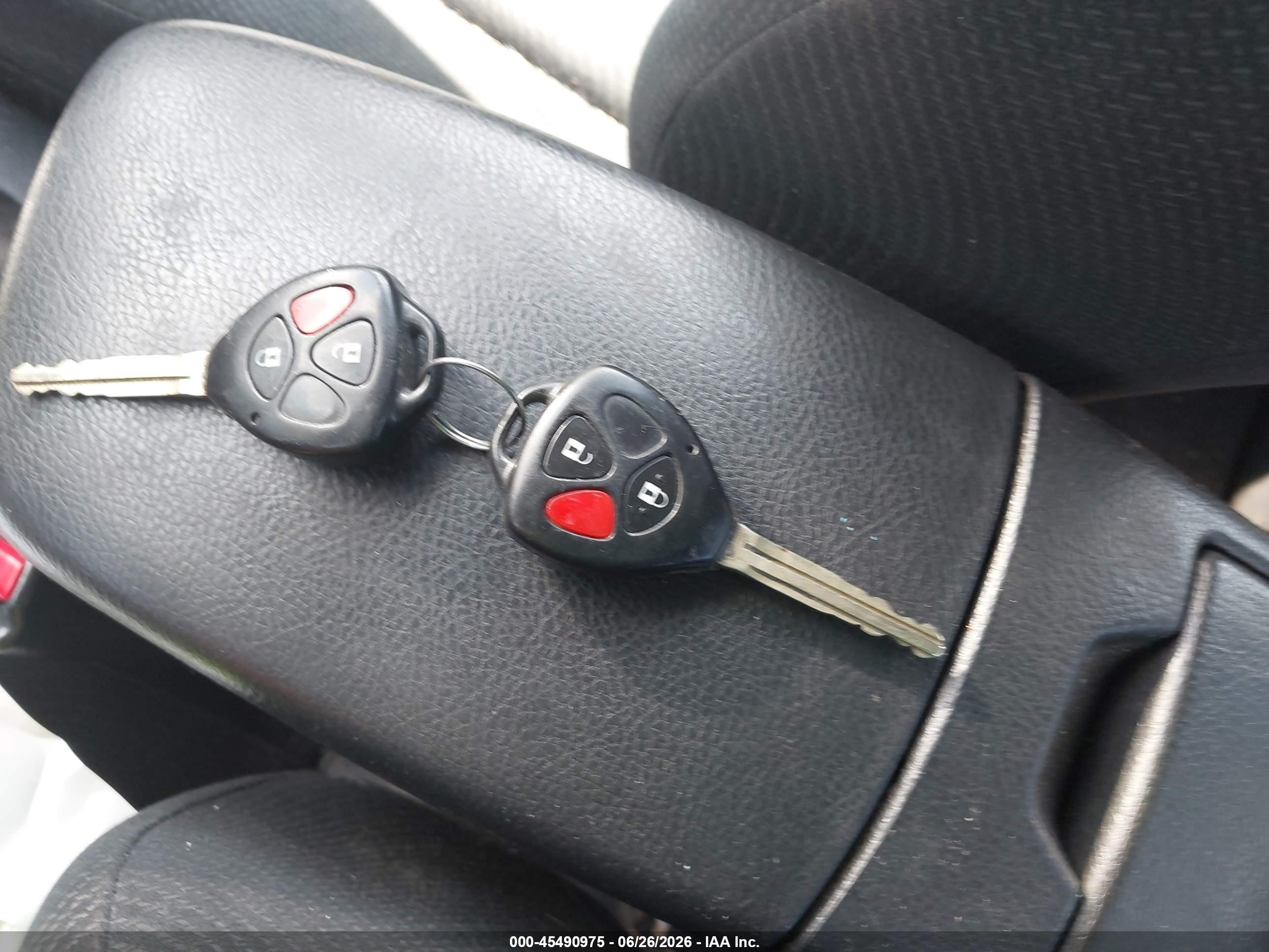 2011 Toyota Yaris   Blue vin: JTDBT4K31BL002579